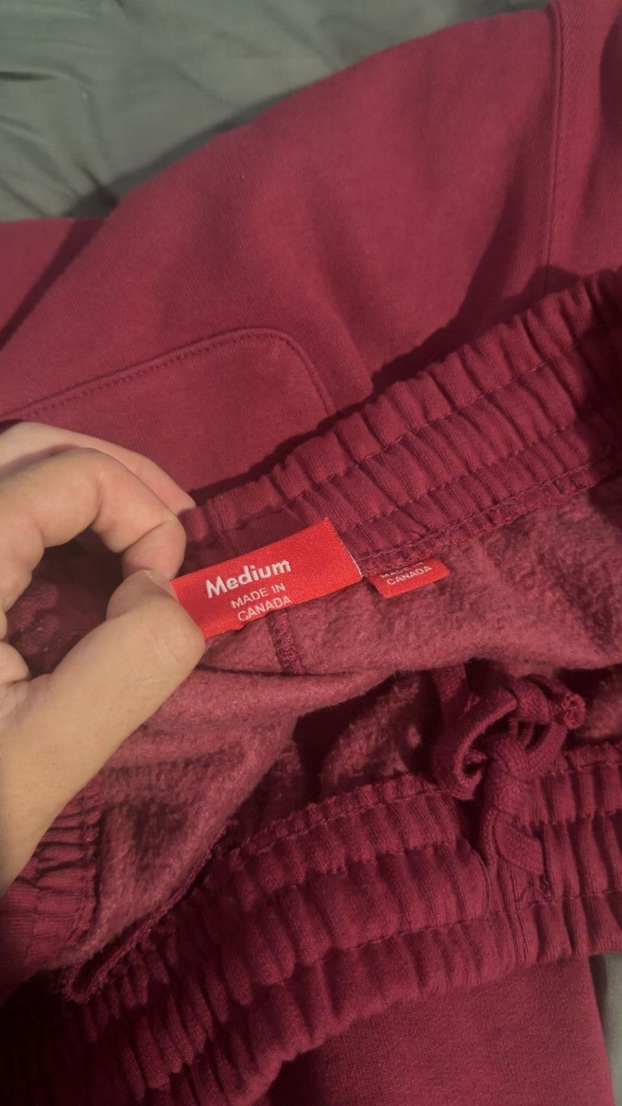 Supreme Supreme S Logo Sweatpant (FW25) Size US 32 / EU 48 - 4 Thumbnail