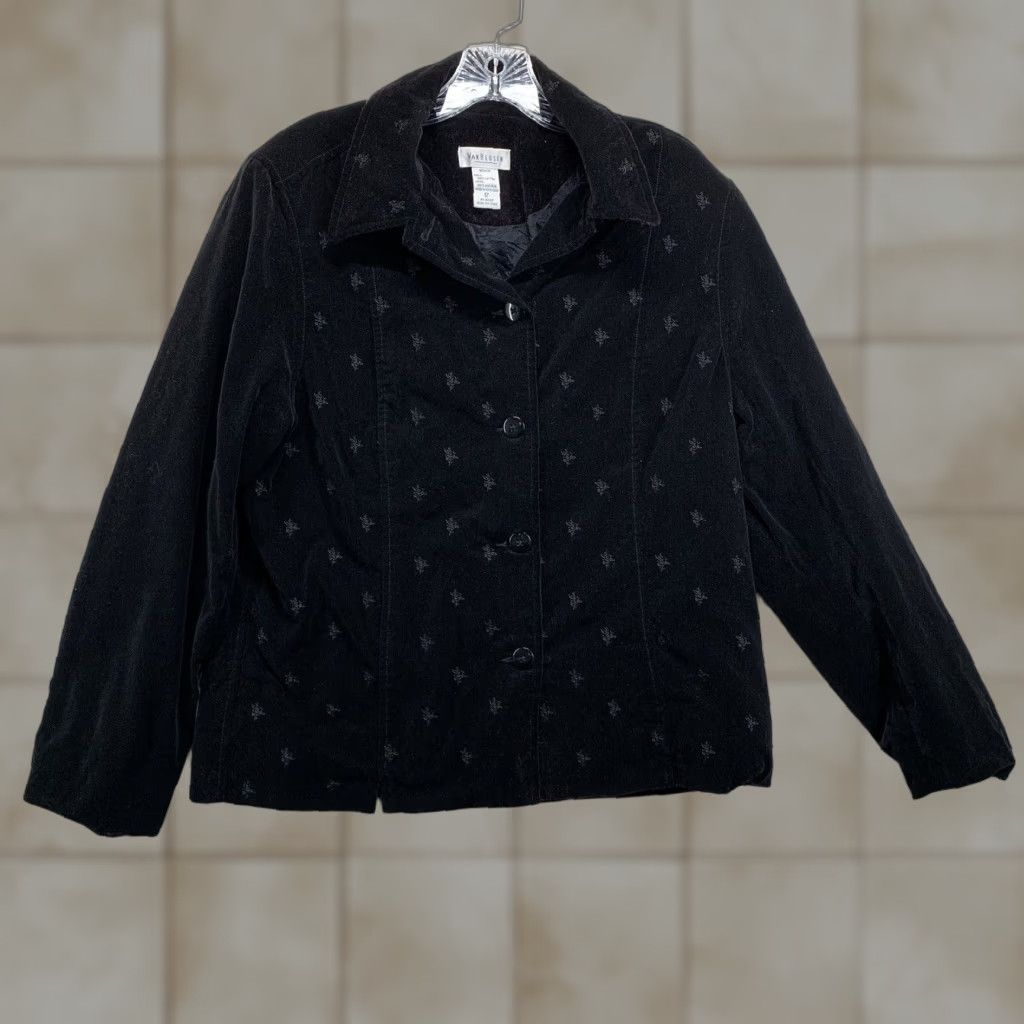Van Heusen Van Heusen Velvet Jacket Women’s Size 12 Black Floral Embroidered Lined Button Closure Gothic Dark Academia 80s 90s Womens Size XL / US 12-14 / IT 48-50 - 1 Thumbnail