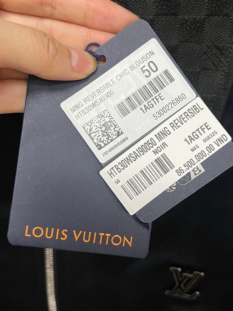 Louis Vuitton Louis Vuitton Louis Vuitton Dark Pattern Double-Sided Jack Size US L / EU 52-54 / 3 - 7 Thumbnail