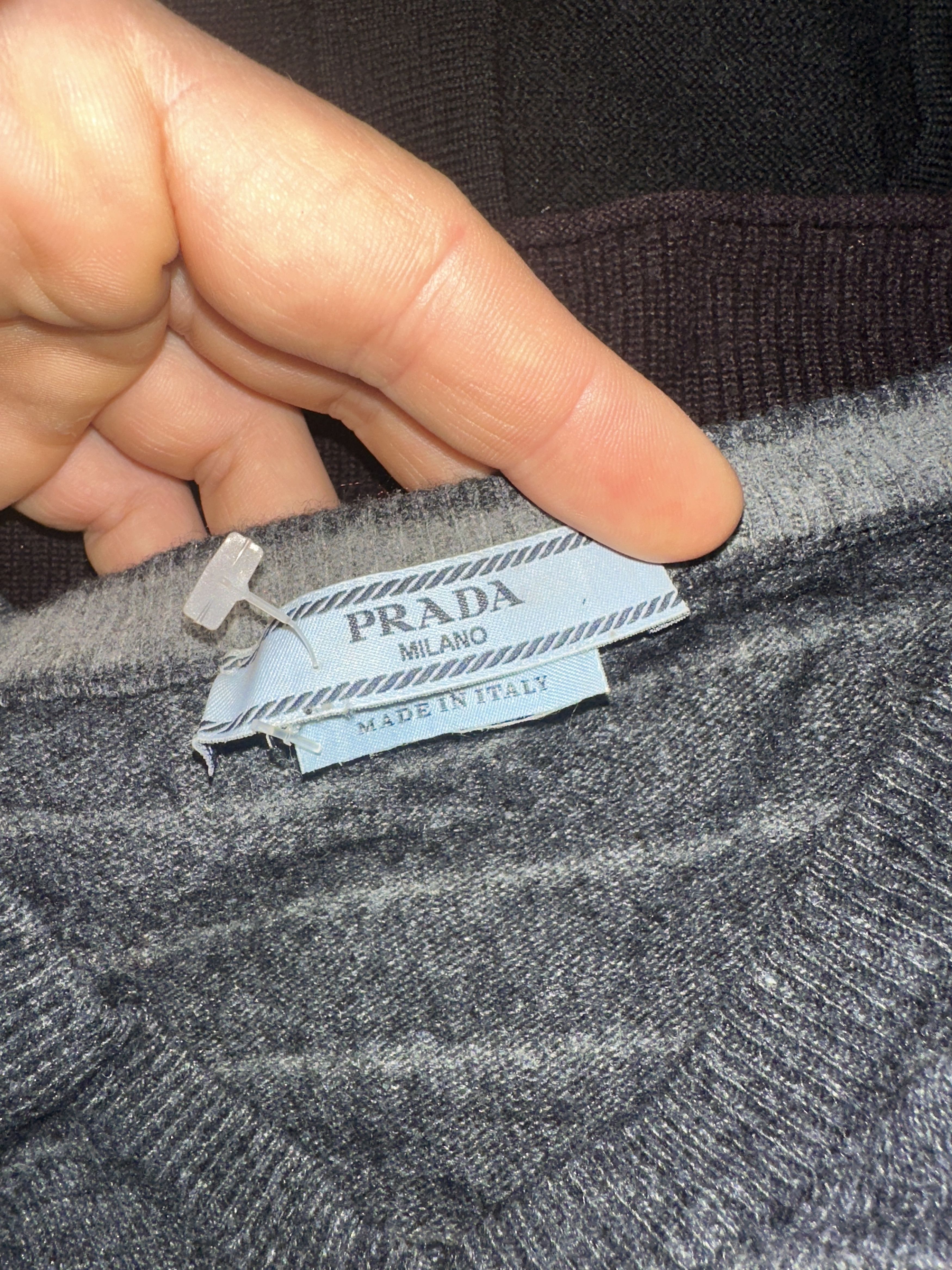Prada Prada Wool Cashmere V Neck Striped Knit Sweater Size 46 S M Size US M / EU 48-50 / 2 - 3 Thumbnail