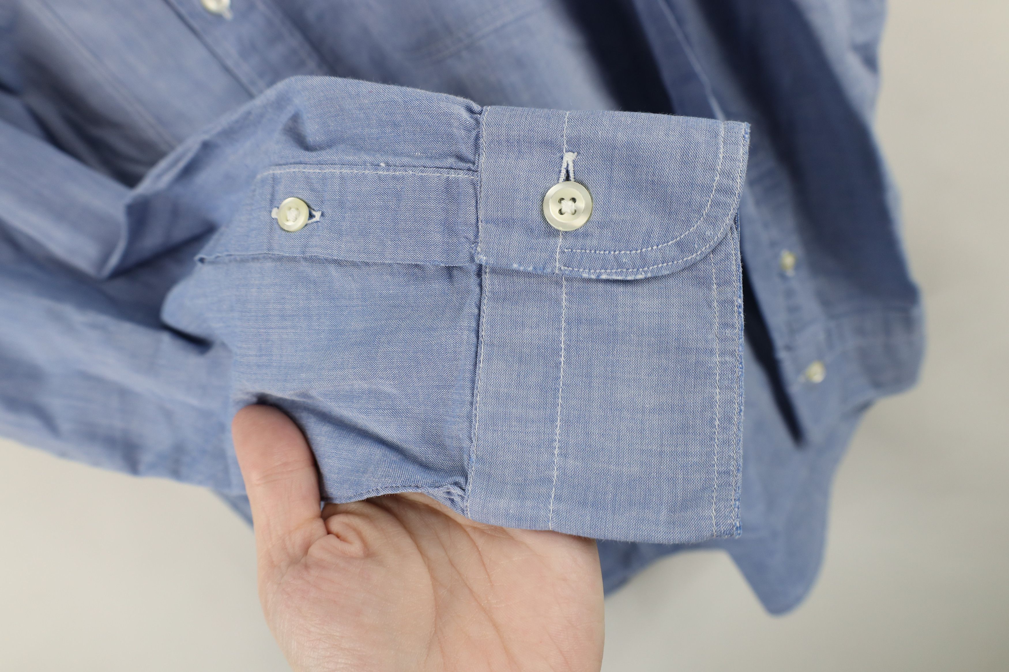 Vintage Vintage 60s Streetwear Broadcloth Chambray Button Shirt USA Size US M / EU 48-50 / 2 - 8 Thumbnail
