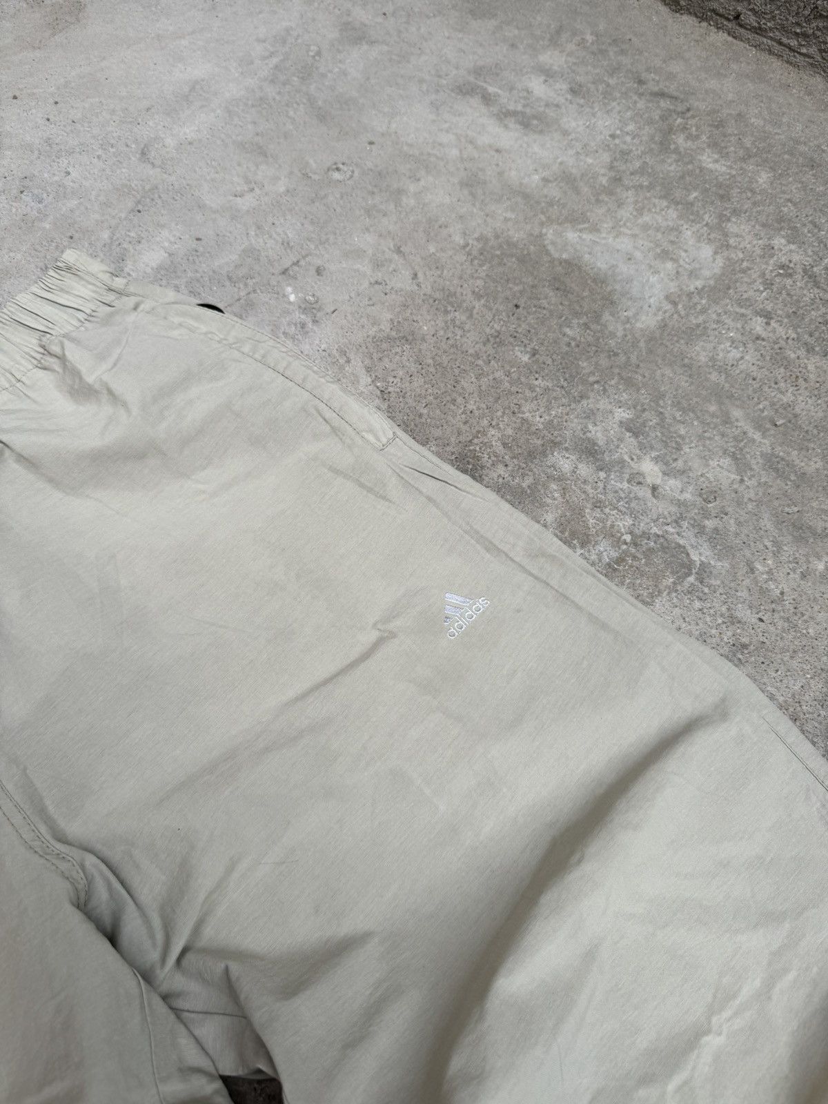Adidas VINTAGE RARE ADIDAS BAGGY DRILL PANTS Size US 34 / EU 50 - 8 Thumbnail