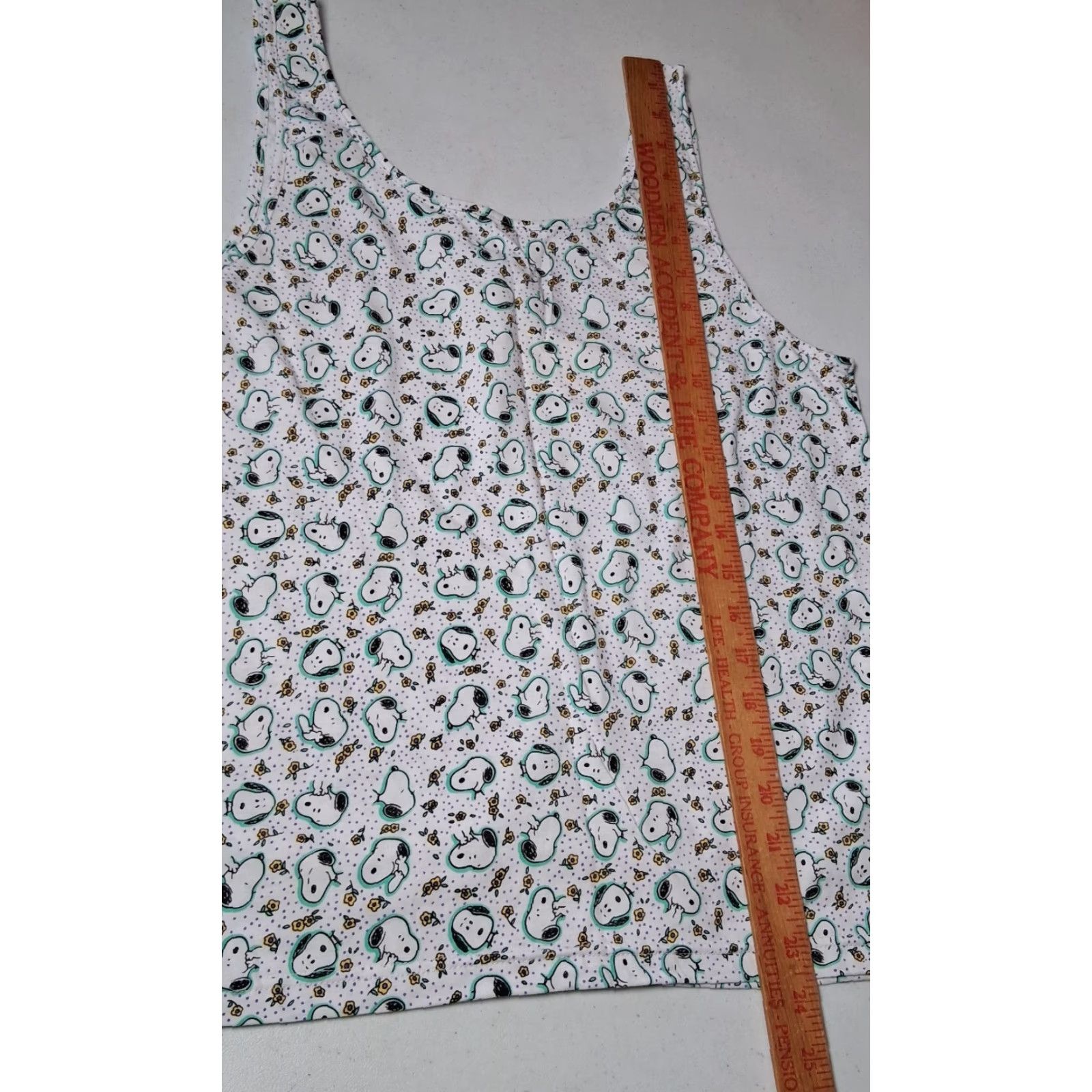 Peanuts VINTAGE Peanuts Snoopy Tank Top Women M White Sleeveless Scoop Neck Undershirt Casual Regular Knit Cotton Front Graphic?? Size M / US 6-8 / IT 42-44 - 3 Thumbnail