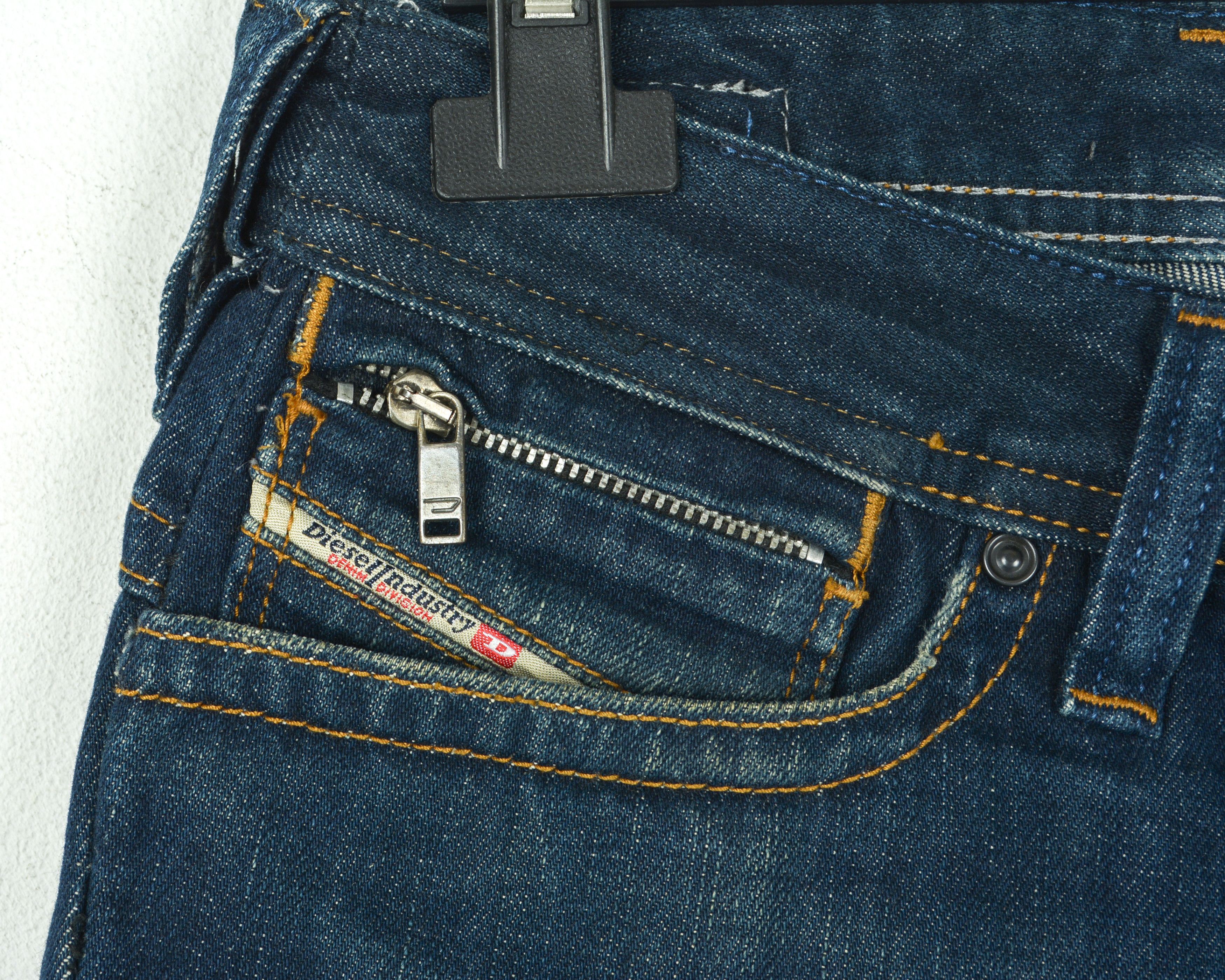 Diesel Rayan W30 L32 Regular Straight Jeans Denim Pants Embroidered Size US 30 / EU 46 - 3 Thumbnail