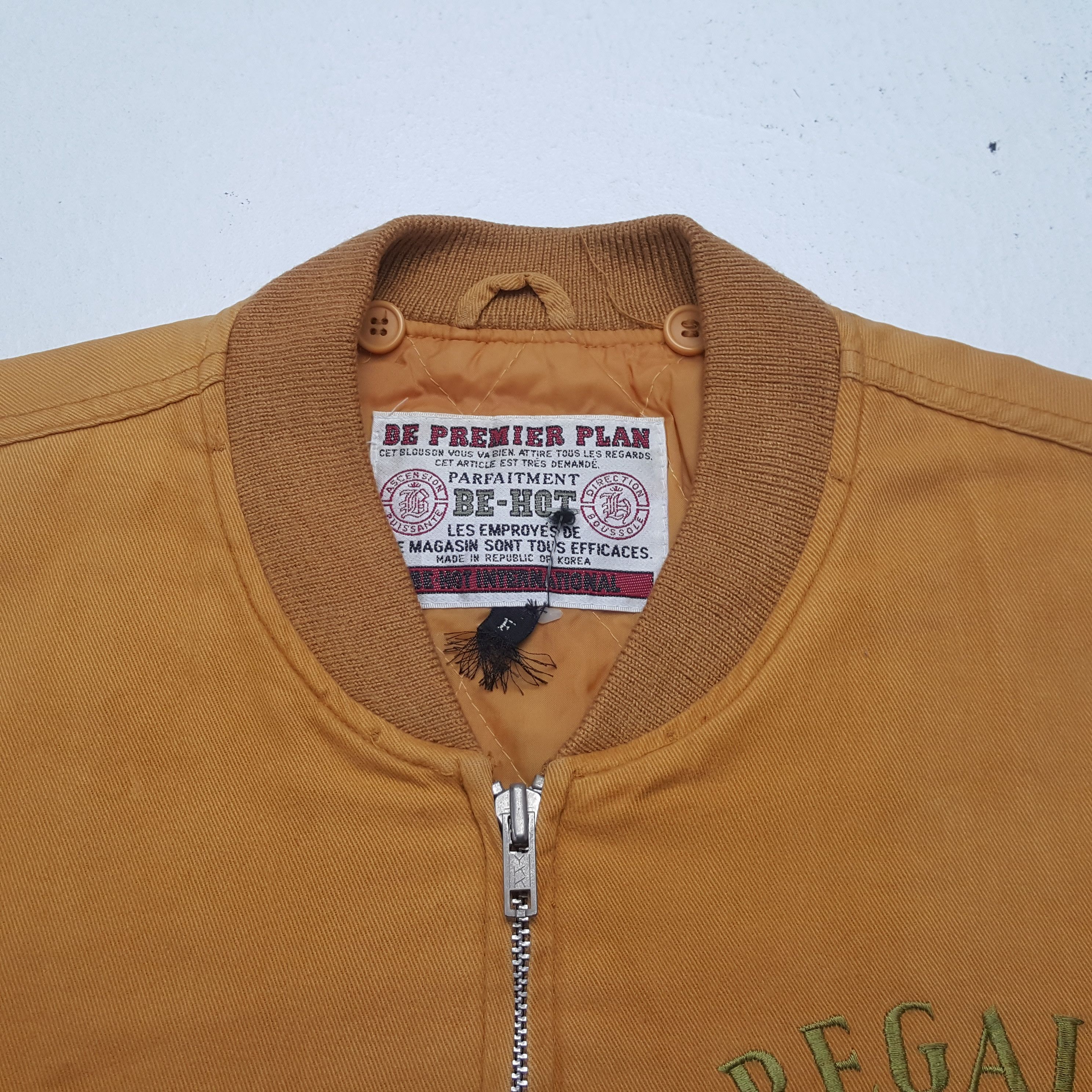 Vintage Vintage Sensitive Regality Popularize Jacket C325N23 Size US L / EU 52-54 / 3 - 5 Thumbnail