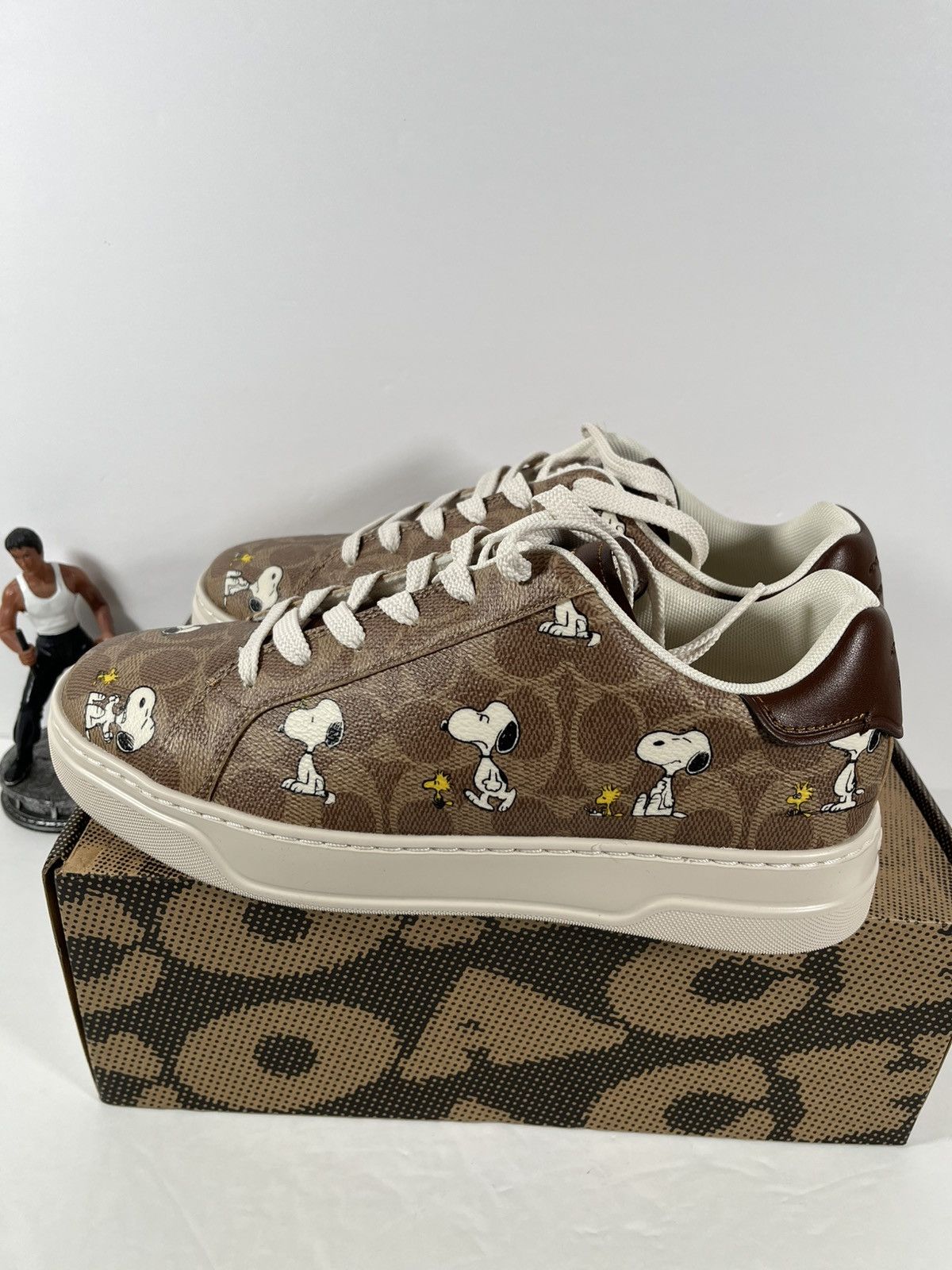 Coach × Disney NEW Coach X Peanuts Men's Sneaker Signature Canvas Shoes Size US 12 / EU 45 - 4 Thumbnail