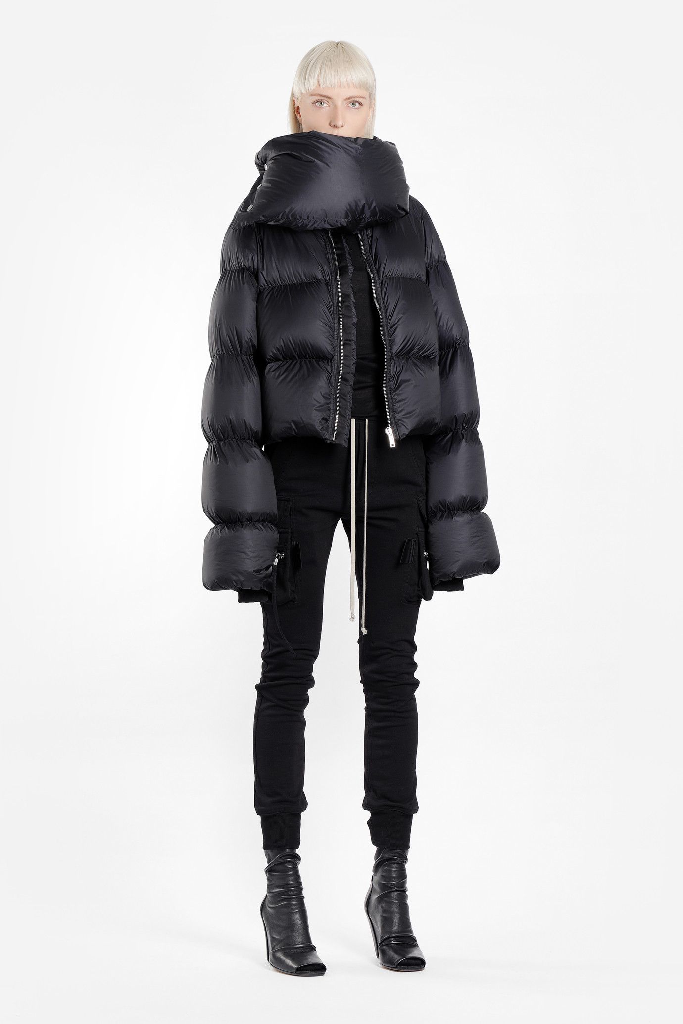 Rick Owens FW22 Cropped Funnel Down Puffer Size US L / EU 52-54 / 3 - 14 Thumbnail