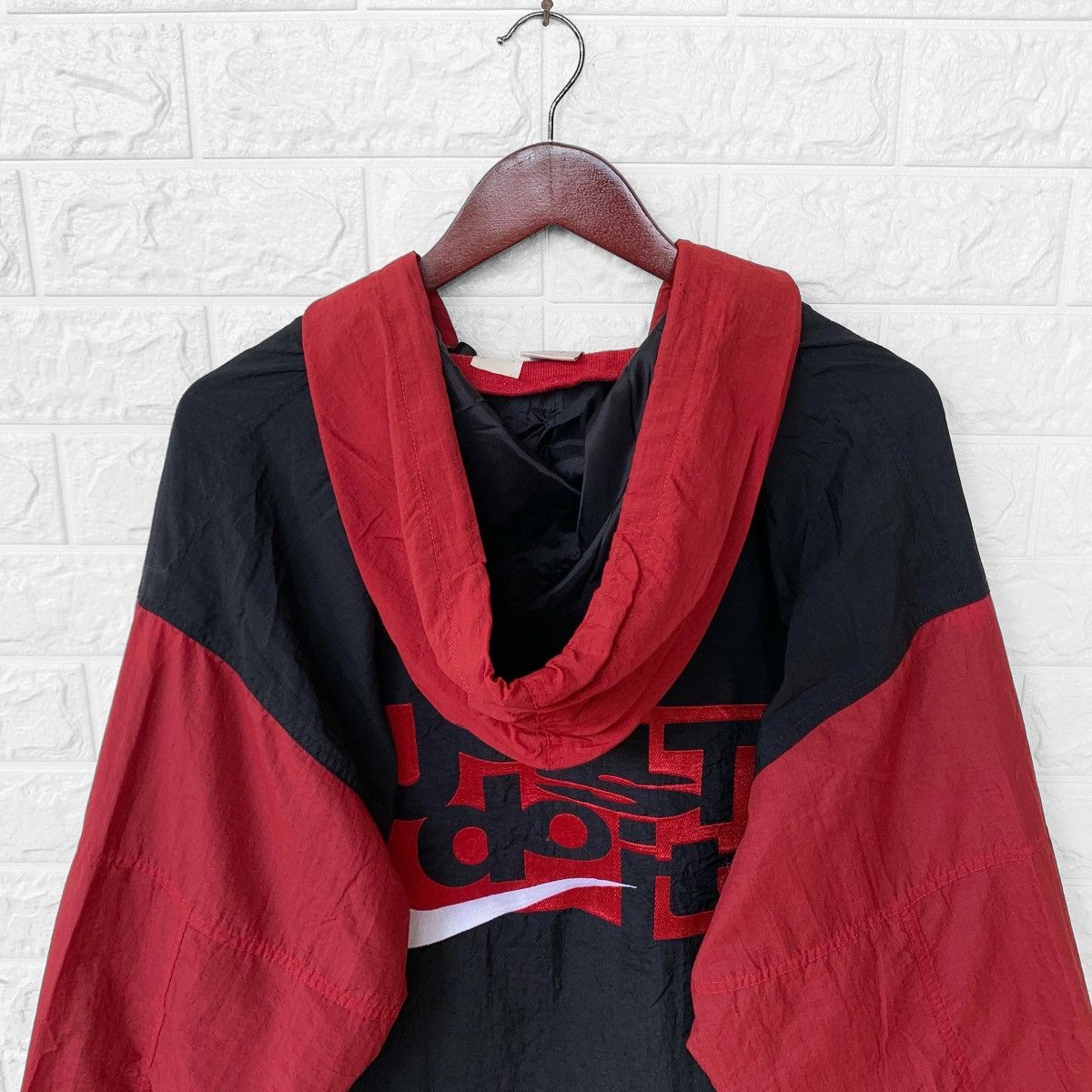 Vintage Vintage 90s Nike JUST DO IT Windbreaker Hoodie Jacket Size US L / EU 52-54 / 3 - 6 Thumbnail