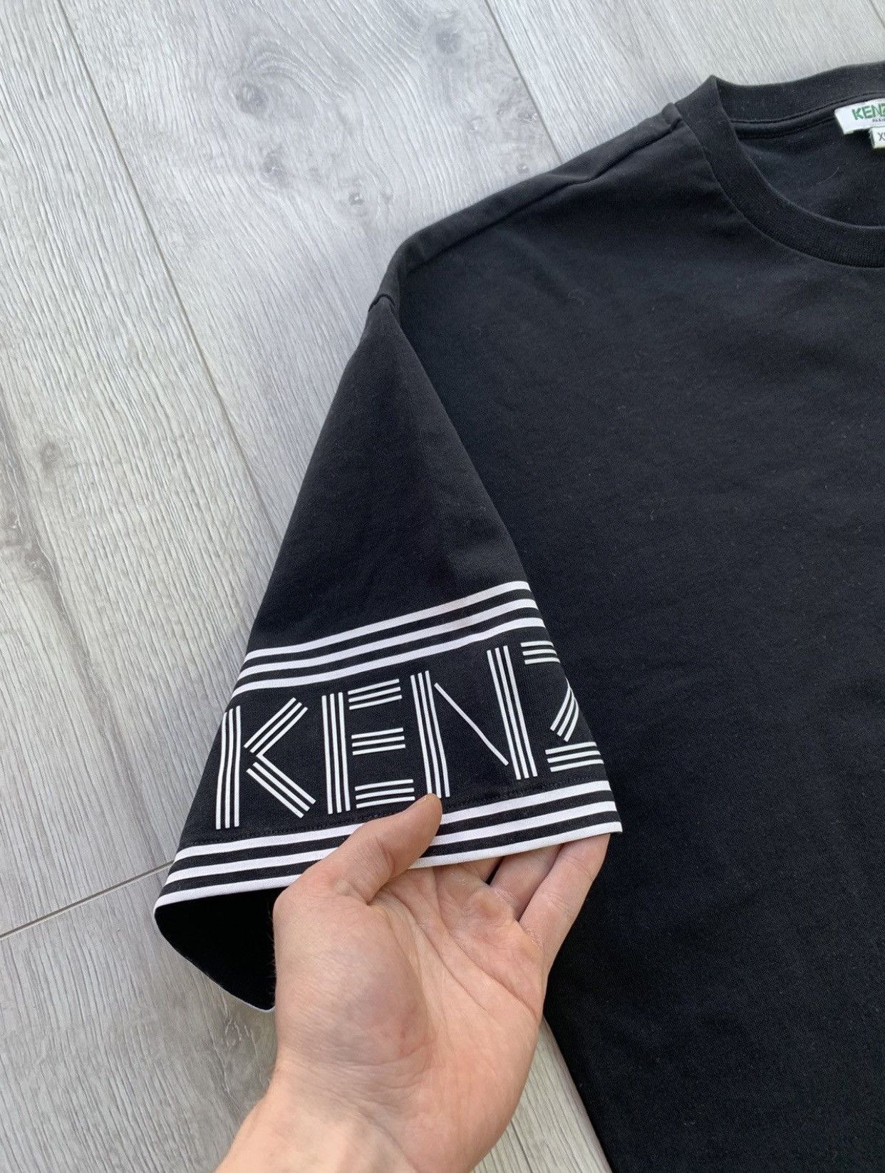 Kenzo Kenzo Kizaru Tee Sleeve Logo T Shirt Size US L / EU 52-54 / 3 - 4 Thumbnail