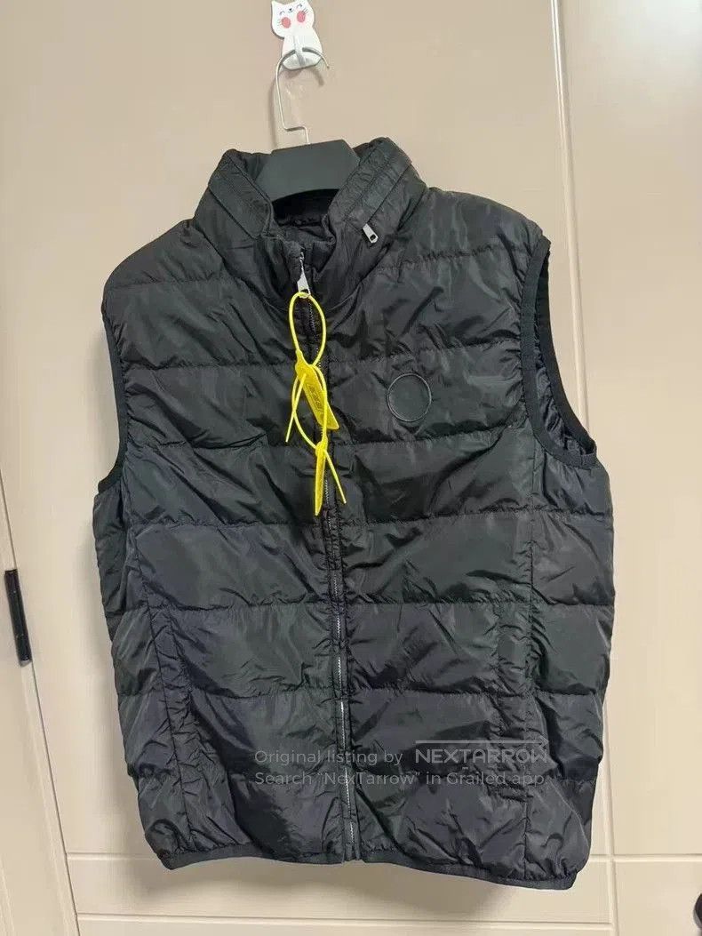 Gucci Gucci Quilted Down Puffer Vest. Size US L / EU 52-54 / 3 - 1 Thumbnail