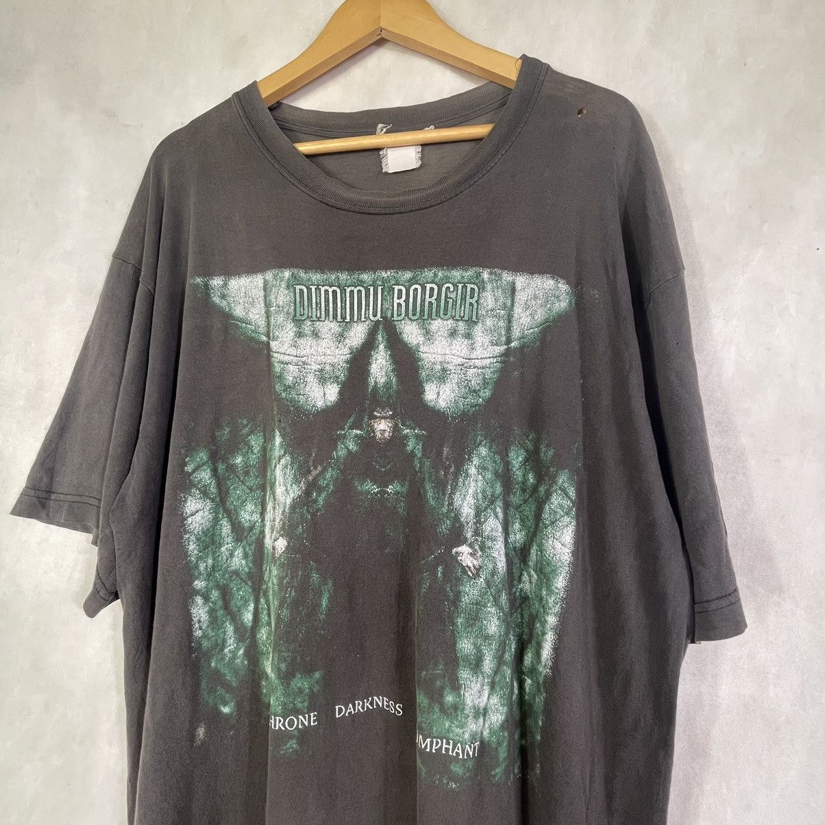 Band Tees × Vintage Vintage Dimmu Borgir Fades Distressed Paper Thin Tee Xlarge Size US XL / EU 56 / 4 - 3 Thumbnail