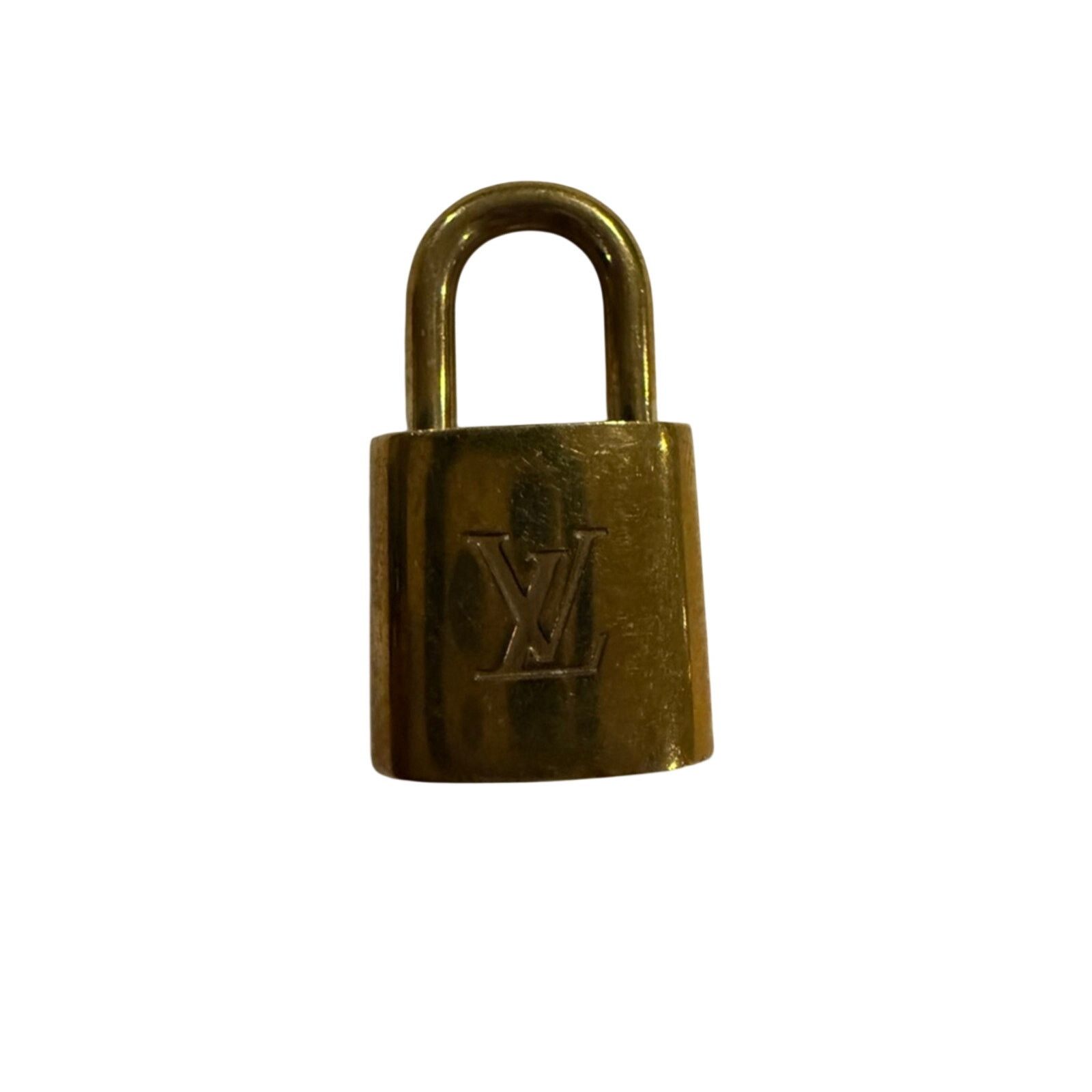 Louis Vuitton Louis Vuitton Gold Tone Padlock only 306 Size ONE SIZE - 1 Thumbnail