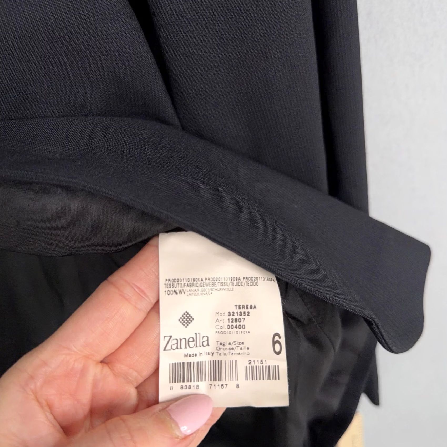 Zanella Zanella Pant Suit Womens 6 Black Wool Two Button Blazer Pants Italy Career Suit Set Women Size 28" / US 6 / IT 42 - 5 Thumbnail