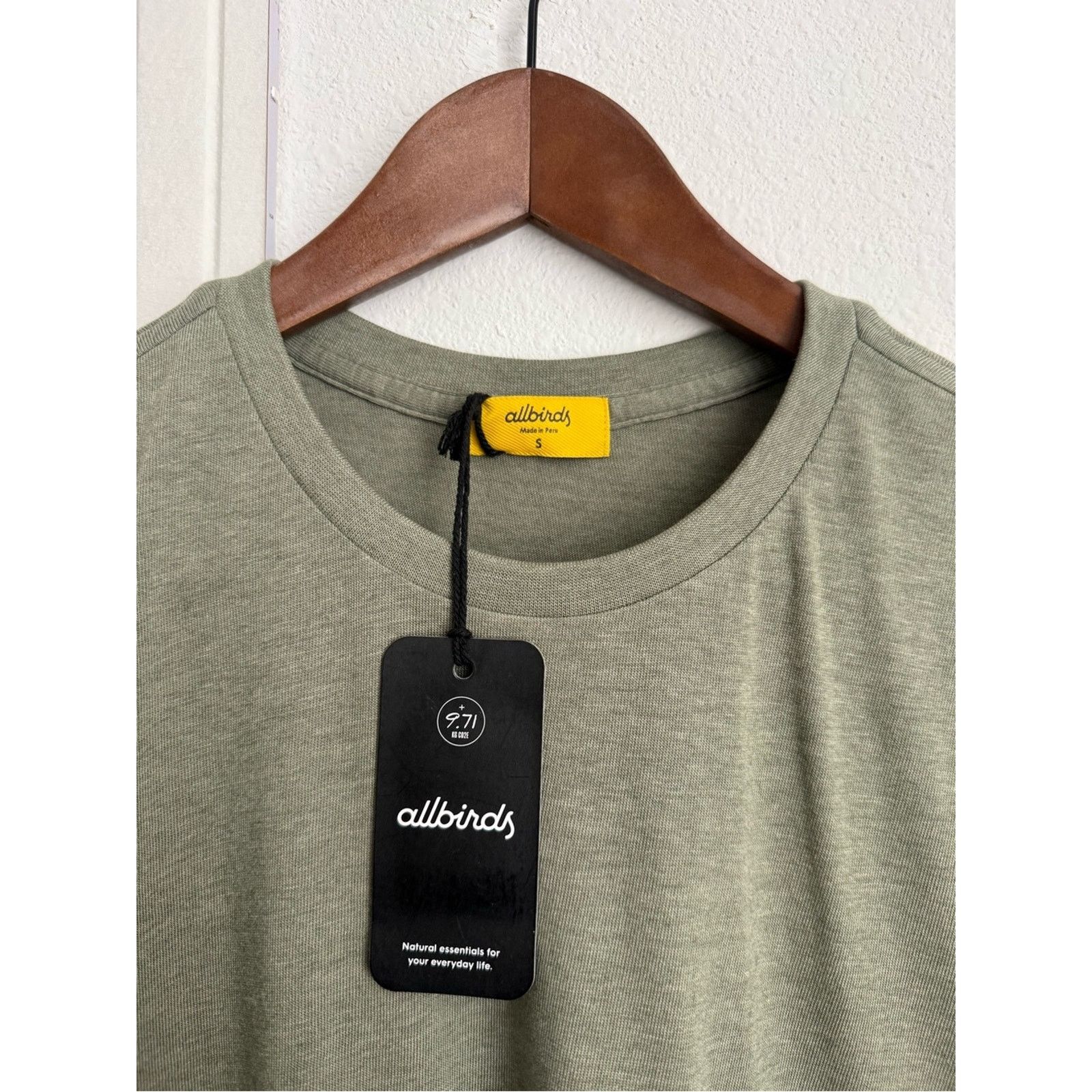 Allbirds allbirds Olive Green Cotton, Wool, and Lyocell Crewneck Tee Size US S / EU 44-46 / 1 - 3 Thumbnail