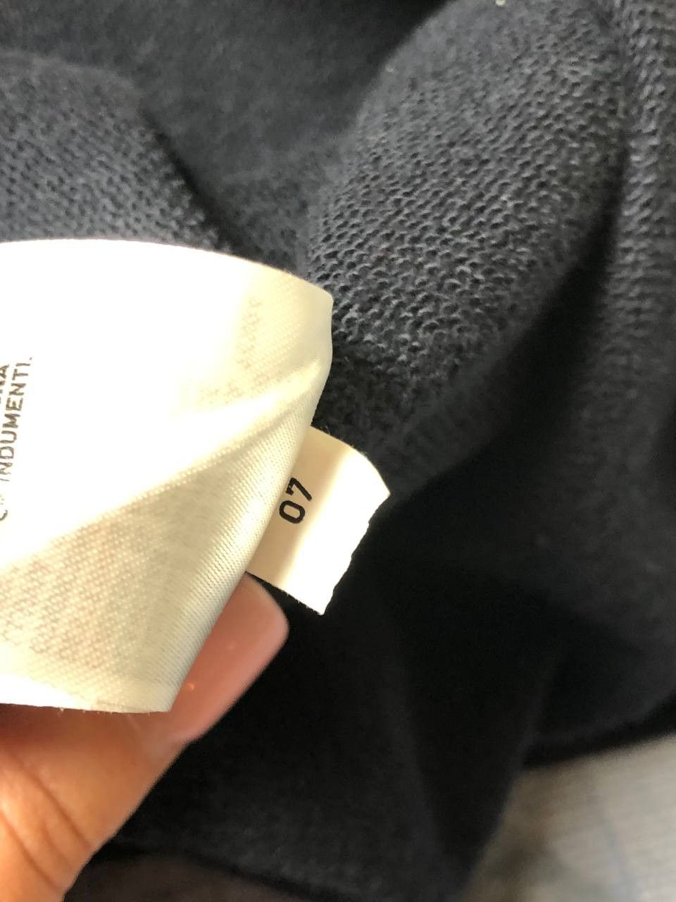 Uniqlo Vintage Uniqlo Sweatshirt Big Logo Japanese Style Y2K 90s Size US M / EU 48-50 / 2 - 5 Thumbnail