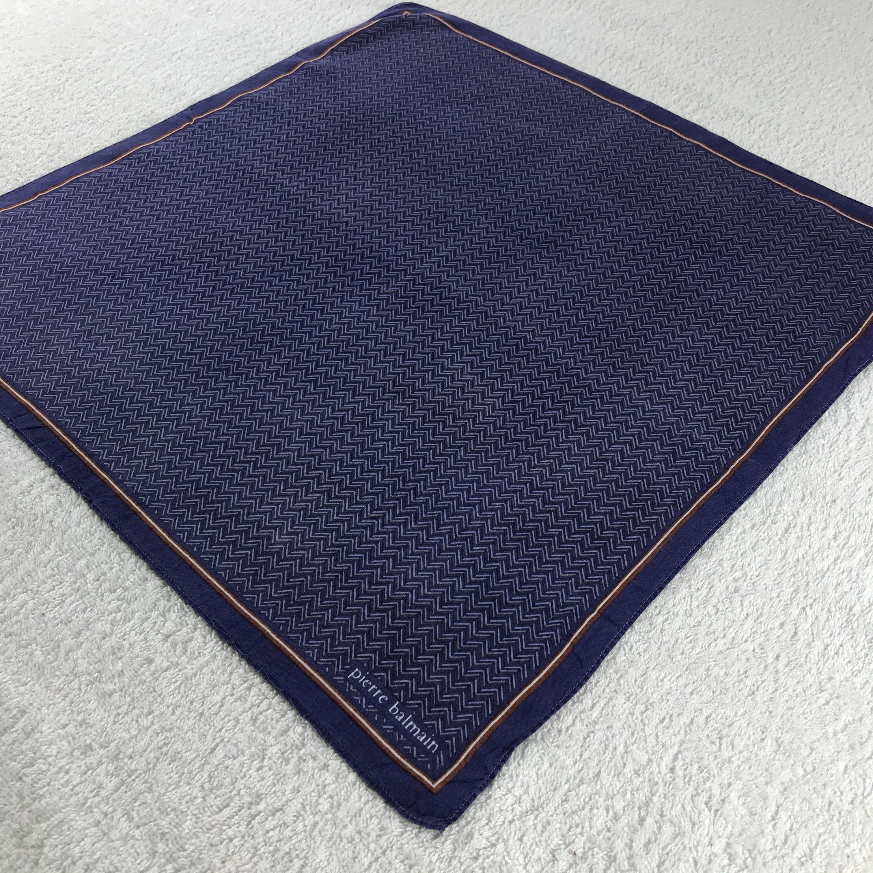 Pierre Balmain × Vintage Pierre Balmain Bandana / Handkerchief / Neckerchief - S255 Size ONE SIZE - 2 Thumbnail