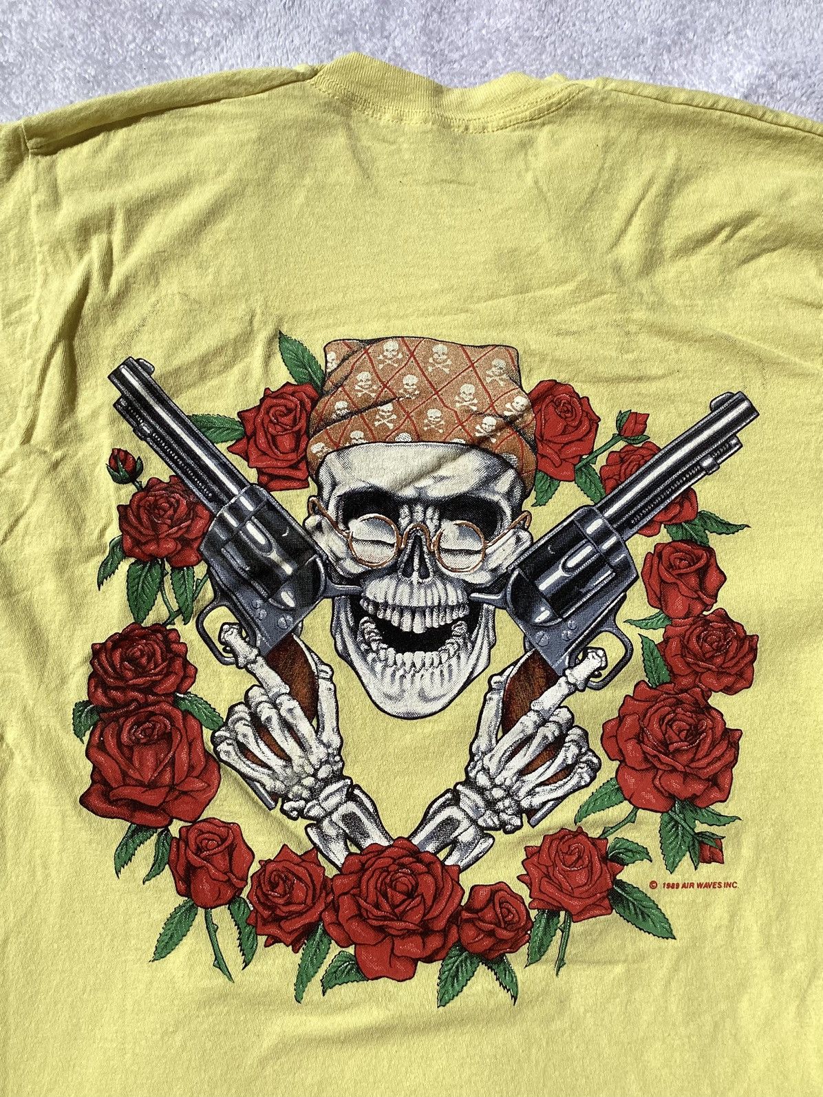 Fruit Of The Loom × Vintage True Vtg 89 skull rose Spanish pistol single stitch FOTL tee Size US L / EU 52-54 / 3 - 2 Thumbnail