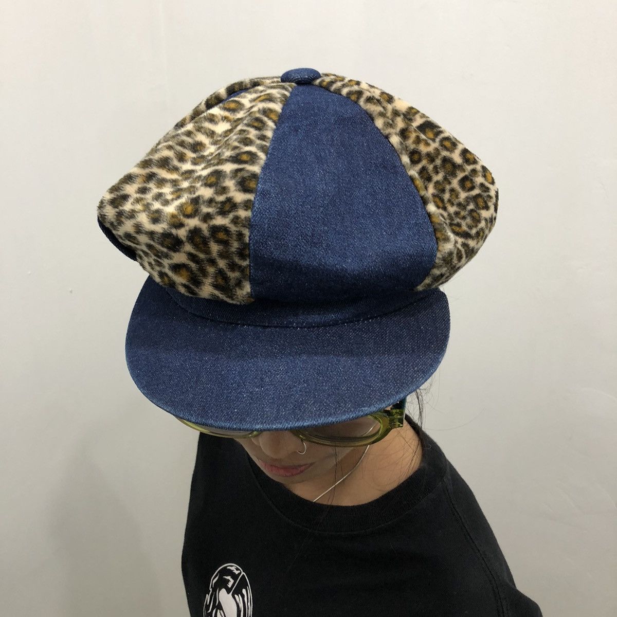 Vintage Denim Leopard Hat Cap Vintage Retro Y2k Streetwear Style Size ONE SIZE - 3 Thumbnail