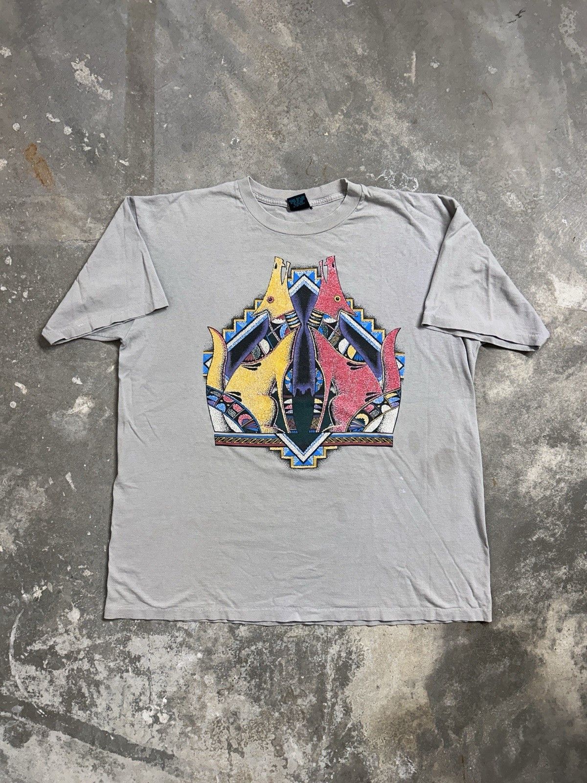 Vintage Vintage 90’s Tennessee Aztec Dogs Art Nature T-shirt Size XL Size US XL / EU 56 / 4 - 1 Thumbnail