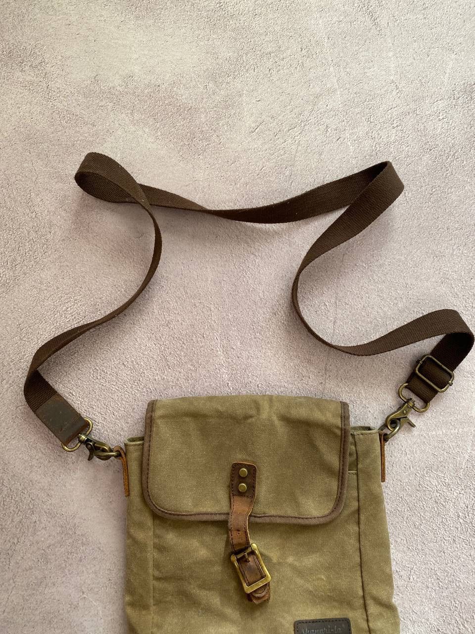 KMRii Diesel style faded vintage distressed sling bag Size ONE SIZE - 6 Thumbnail