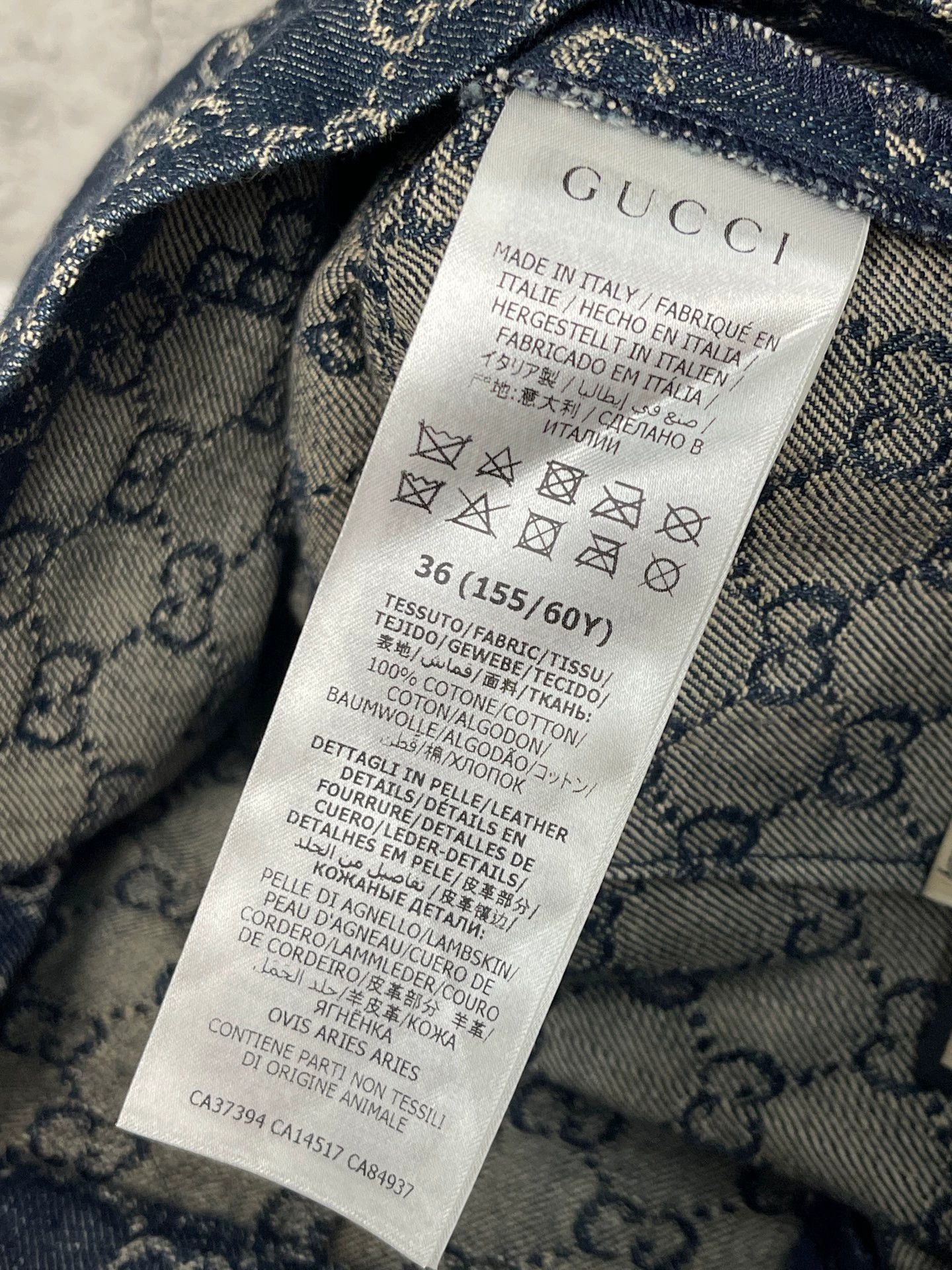 Gucci Gucci GG Monogram Denim Shorts Size 36 Size 25" / US 0 / IT 36 - 7 Thumbnail