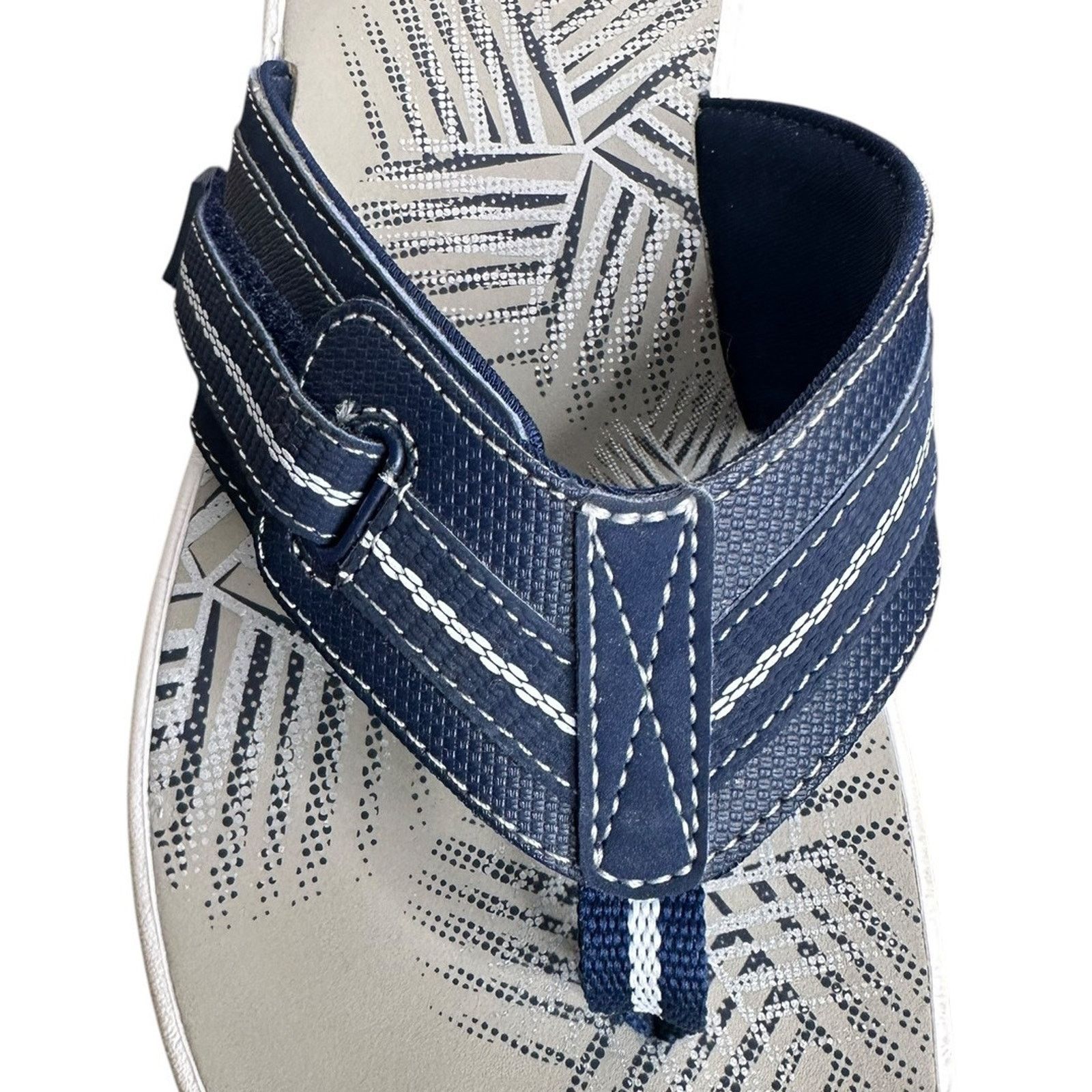 Clarks Clarks Brinkley Jazz Thong Flip Flop Sandals Size 9 Blue Size US 9 / IT 39 - 4 Thumbnail