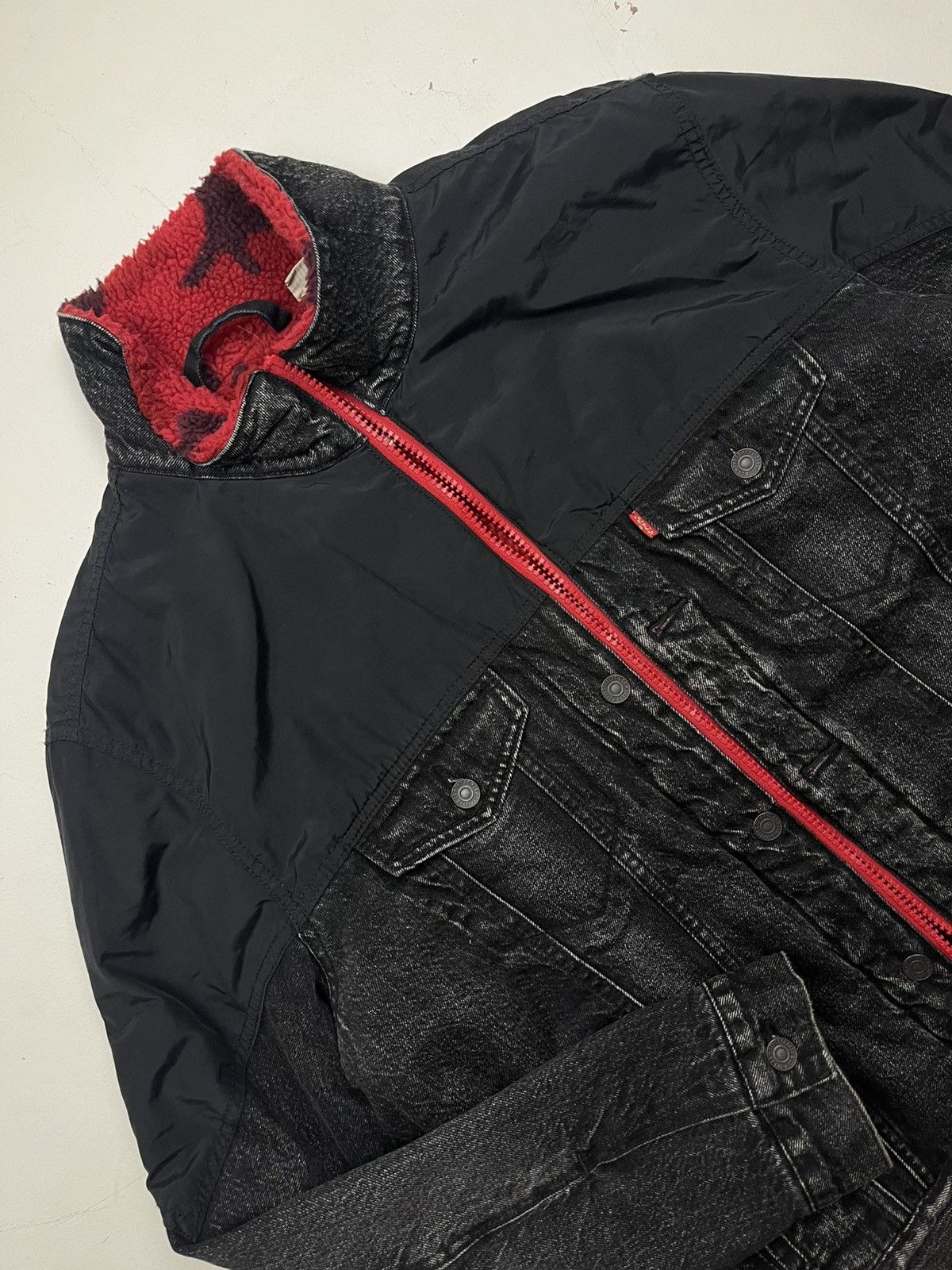 Levi's Levi’s Premium Hybrid Denim Trucker Jacket Size US L / EU 52-54 / 3 - 7 Thumbnail