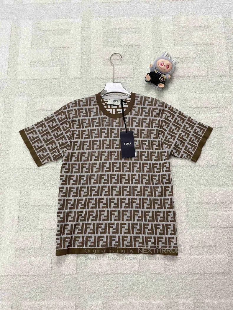 Fendi Fendi Brown All-Over Vintage Logo Short Sleeve T-Shirt Size XS / US 0-2 / IT 36-38 - 1 Thumbnail