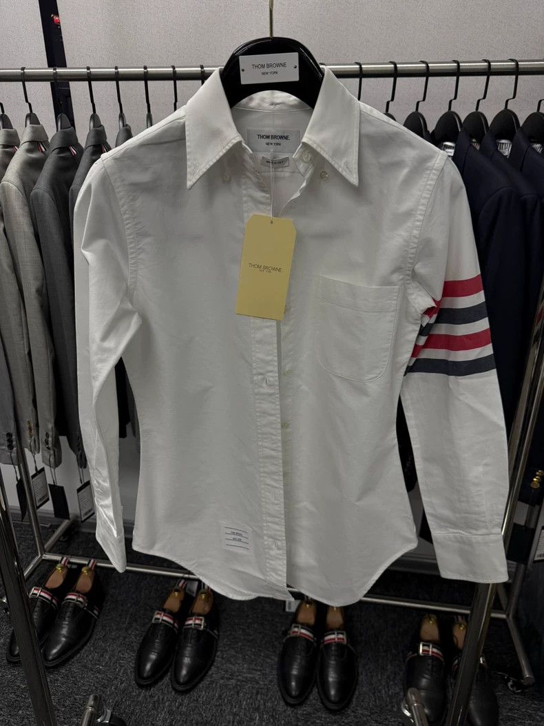 Thom Browne Thom Browne Women's Classic Shirt - dmc Size US S / EU 44-46 / 1 - 1 Thumbnail
