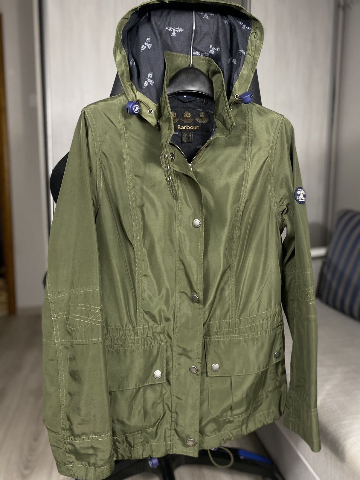 Barbour Ladies Barbour waterproof clove hitch with hood drawstring Size S / US 4 / IT 40 - 1 Thumbnail