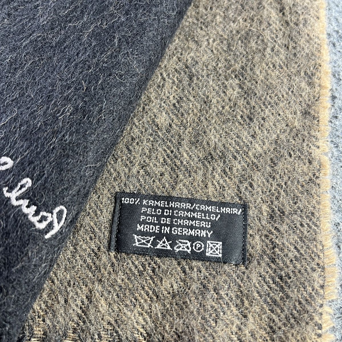 Paul Smith Paul Smith Scarf / Muffler / Neckwear T1369 Size ONE SIZE - 8 Thumbnail