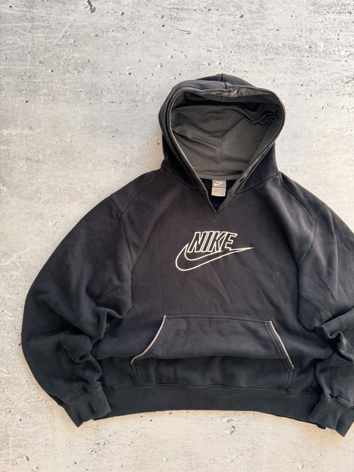 Nike × Vintage NIKE VINTAGE CENTER LOGO OVERSIZE BOXY HOODIE Size US L / EU 52-54 / 3 - 2 Thumbnail