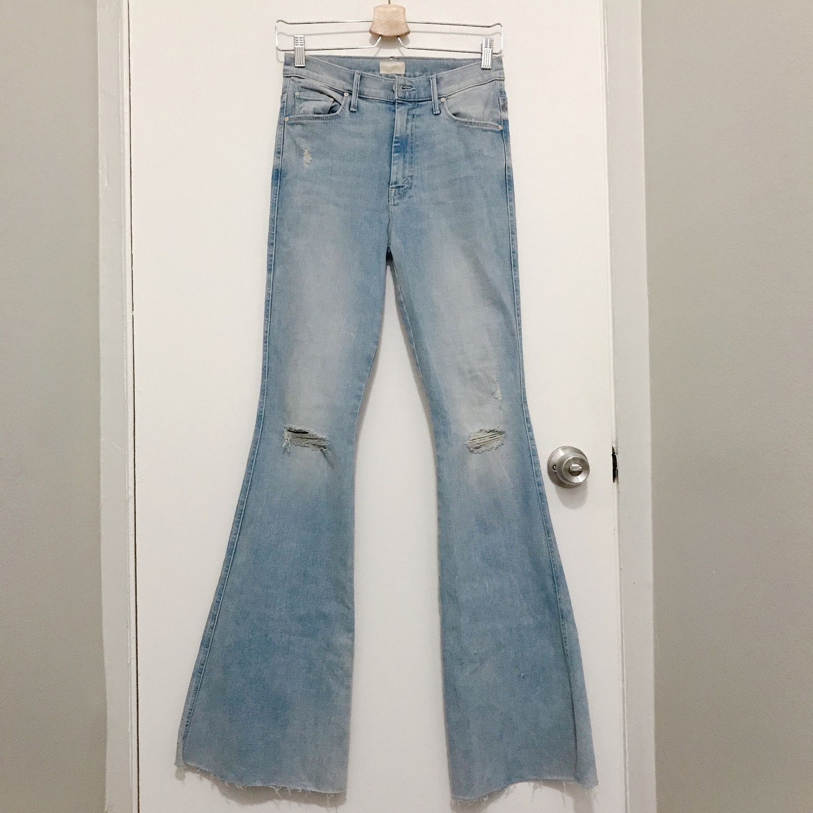 MOTHER MOTHER The Super Cruiser Double Heel Fray Flare Jeans Size 27" / US 4 / IT 40 - 4 Thumbnail