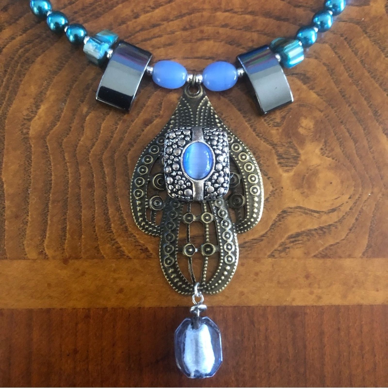 Handmade Handcrafted repurpose peacock freshwater Pearl necklace Size ONE SIZE - 9 Thumbnail