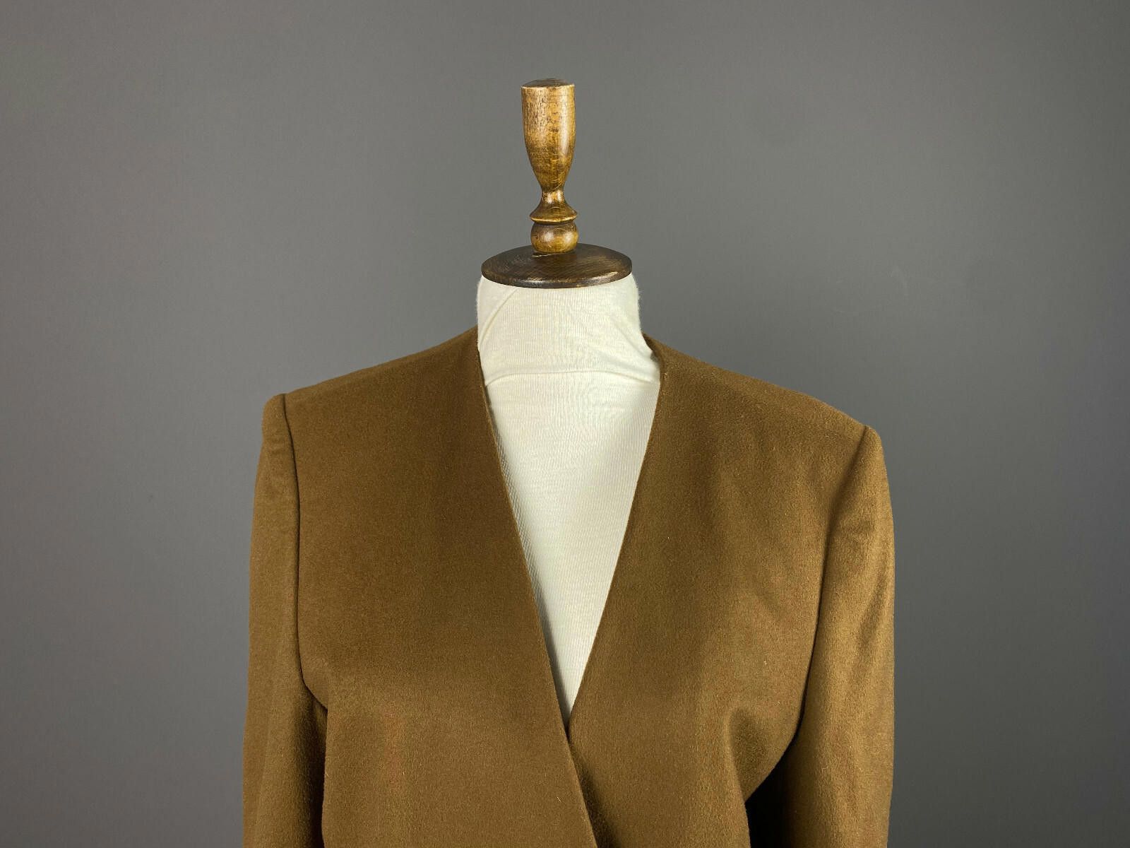 Aris Tatalovich Akris Club Brown Wool/Cashmere Sport Coat Size 40 Size M / US 6-8 / IT 42-44 - 2 Thumbnail
