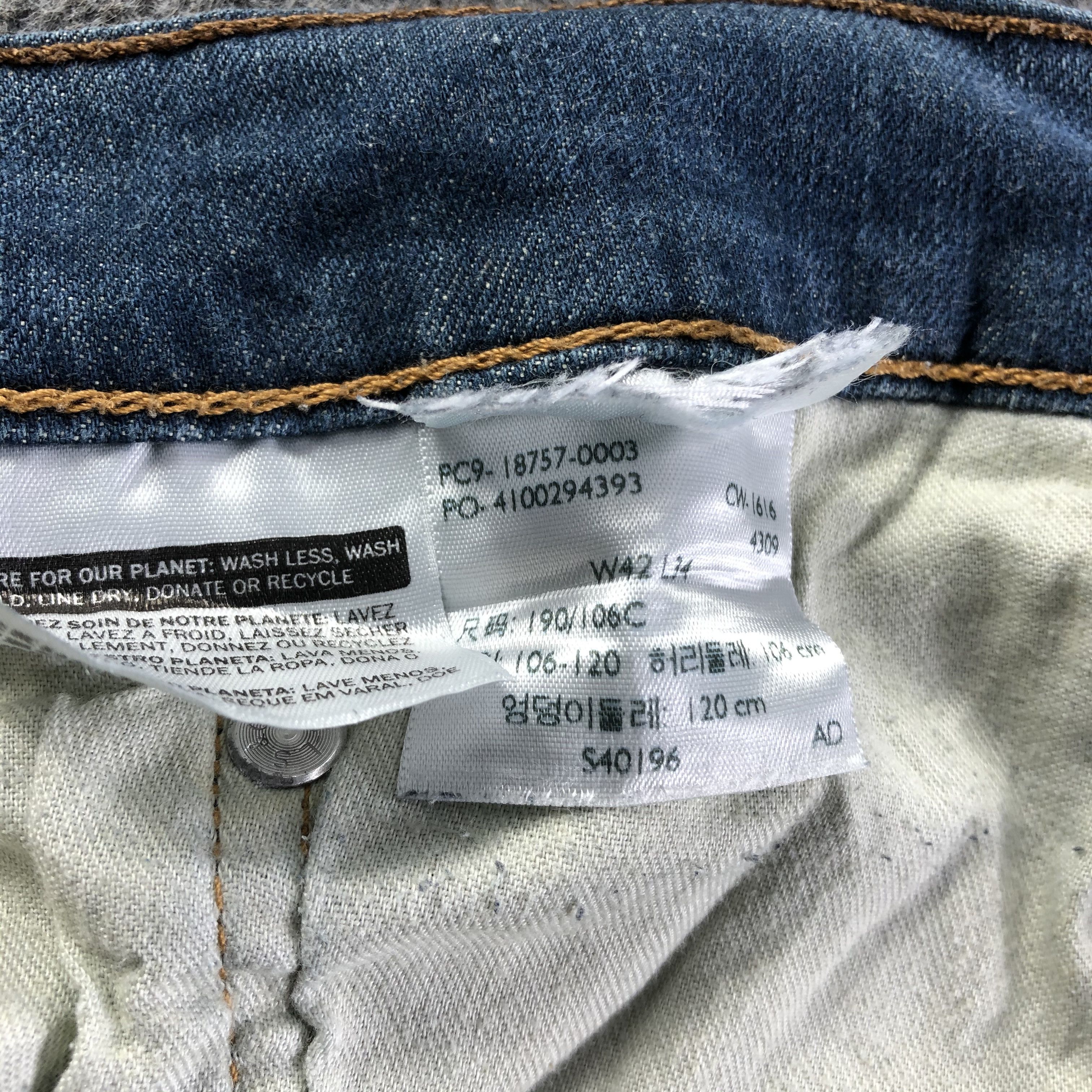 Levi's Vintage Blue Wash Levis 541 Jeans-J4087 Size US 43 - 10 Thumbnail