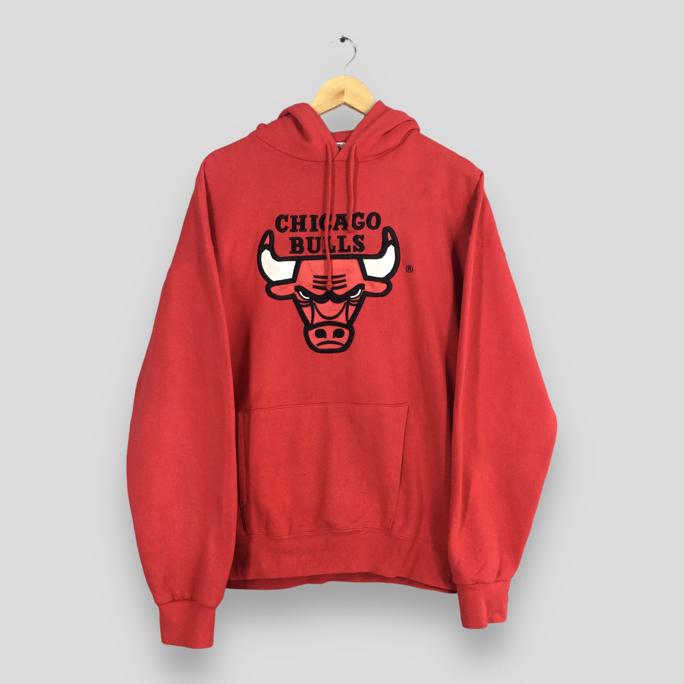 NBA Vintage 90s NBA Chicago Bulls Red Hoodie Sweatshirt Large Size US L / EU 52-54 / 3 - 1 Thumbnail