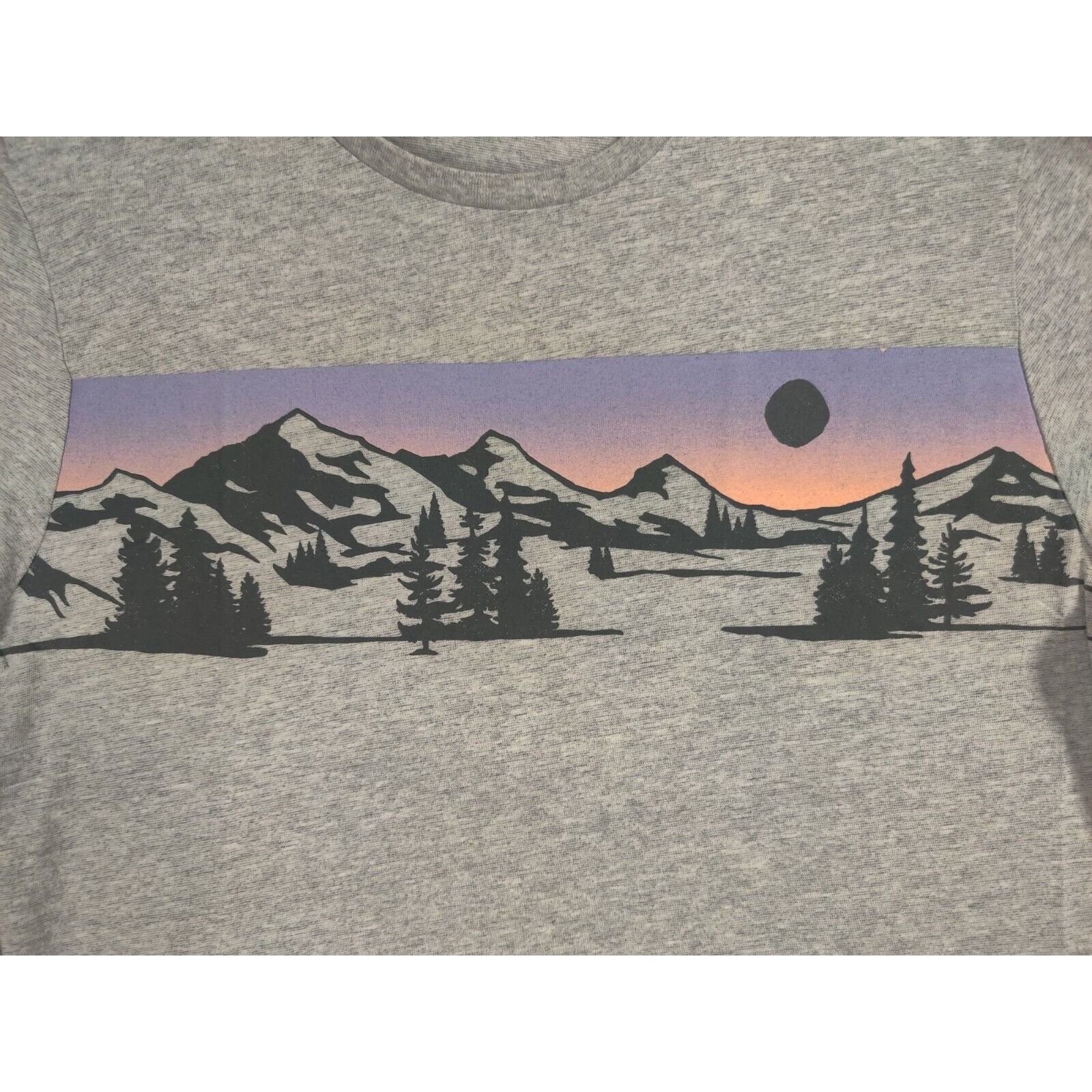 Old Navy Old Navy Shirt Adult Mens Medium Gray Mountains Sunset Size US M / EU 48-50 / 2 - 2 Thumbnail