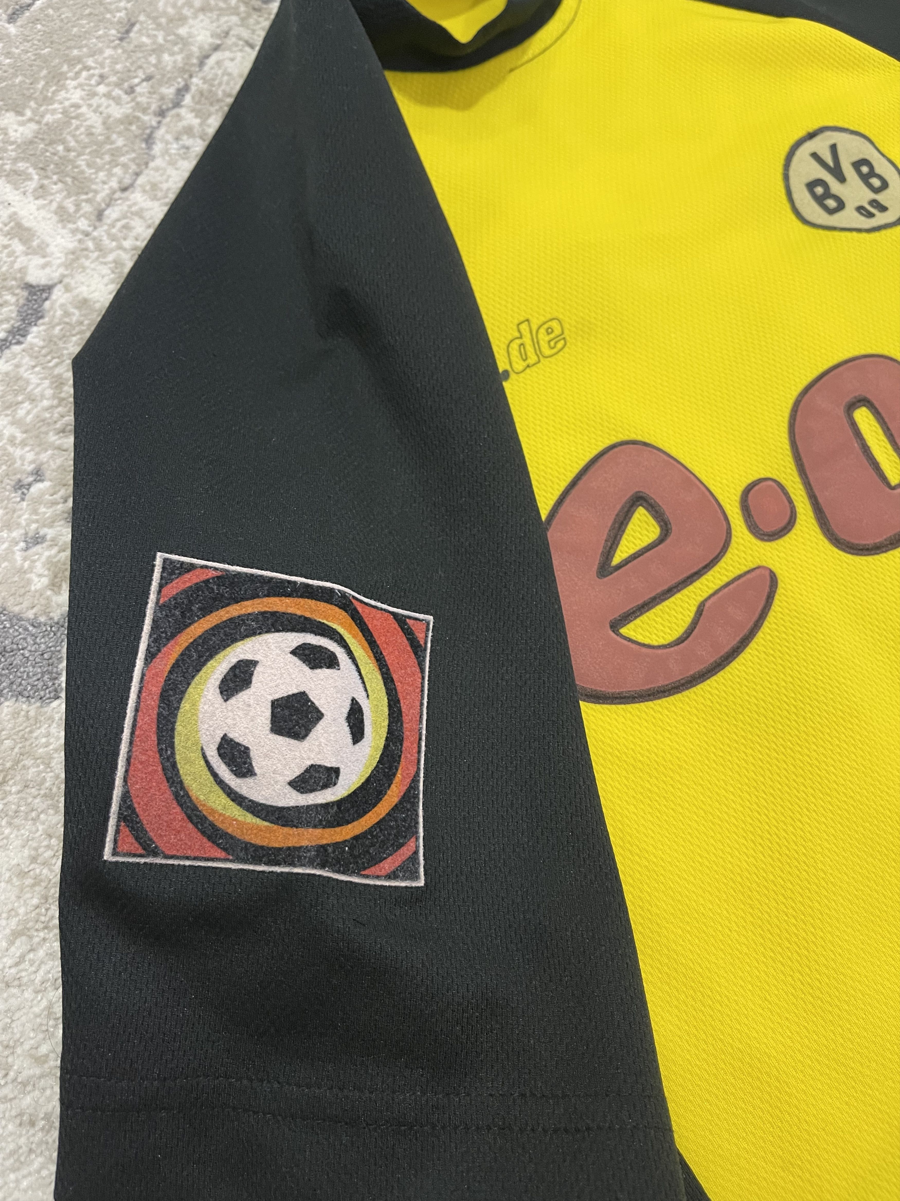 Other 2001-02 Borussia Dortmund Home Shirt Rosický #10 – S Size US S / EU 44-46 / 1 - 9 Thumbnail