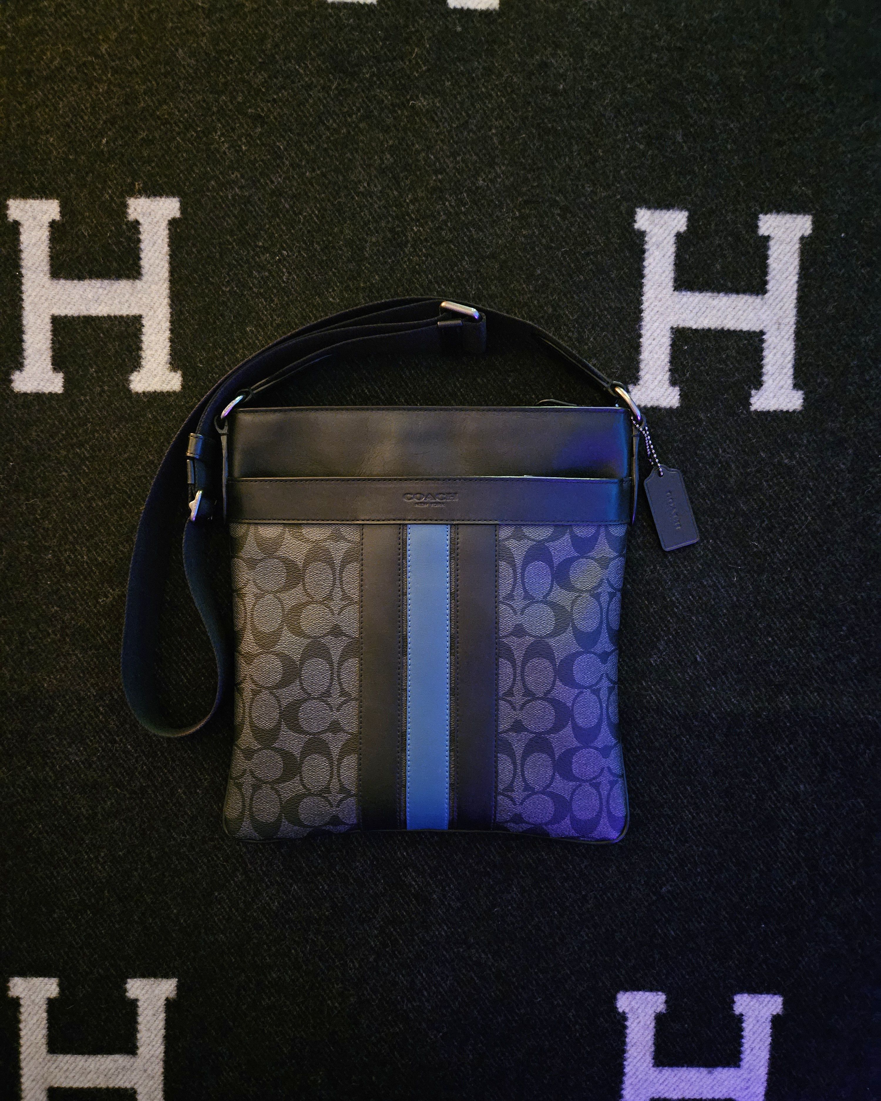 Coach Coach Charles Crossbody Signature Canvas w/ Varsity Stripe Size ONE SIZE - 1 Thumbnail