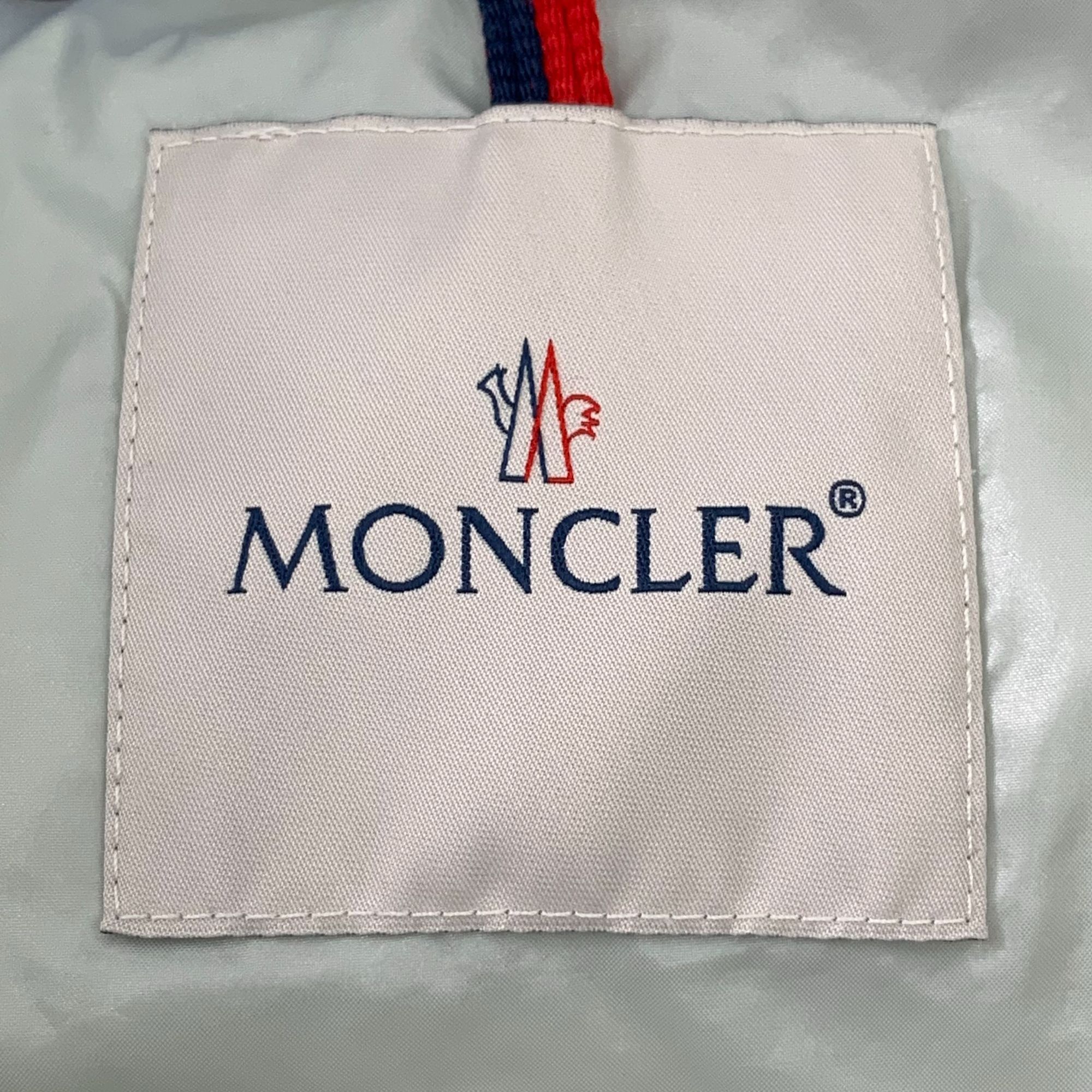 Moncler Moncler Womens Puffer Jacket Size 1 Cream With Hood & Zip Po Size M / US 6-8 / IT 42-44 - 8 Thumbnail