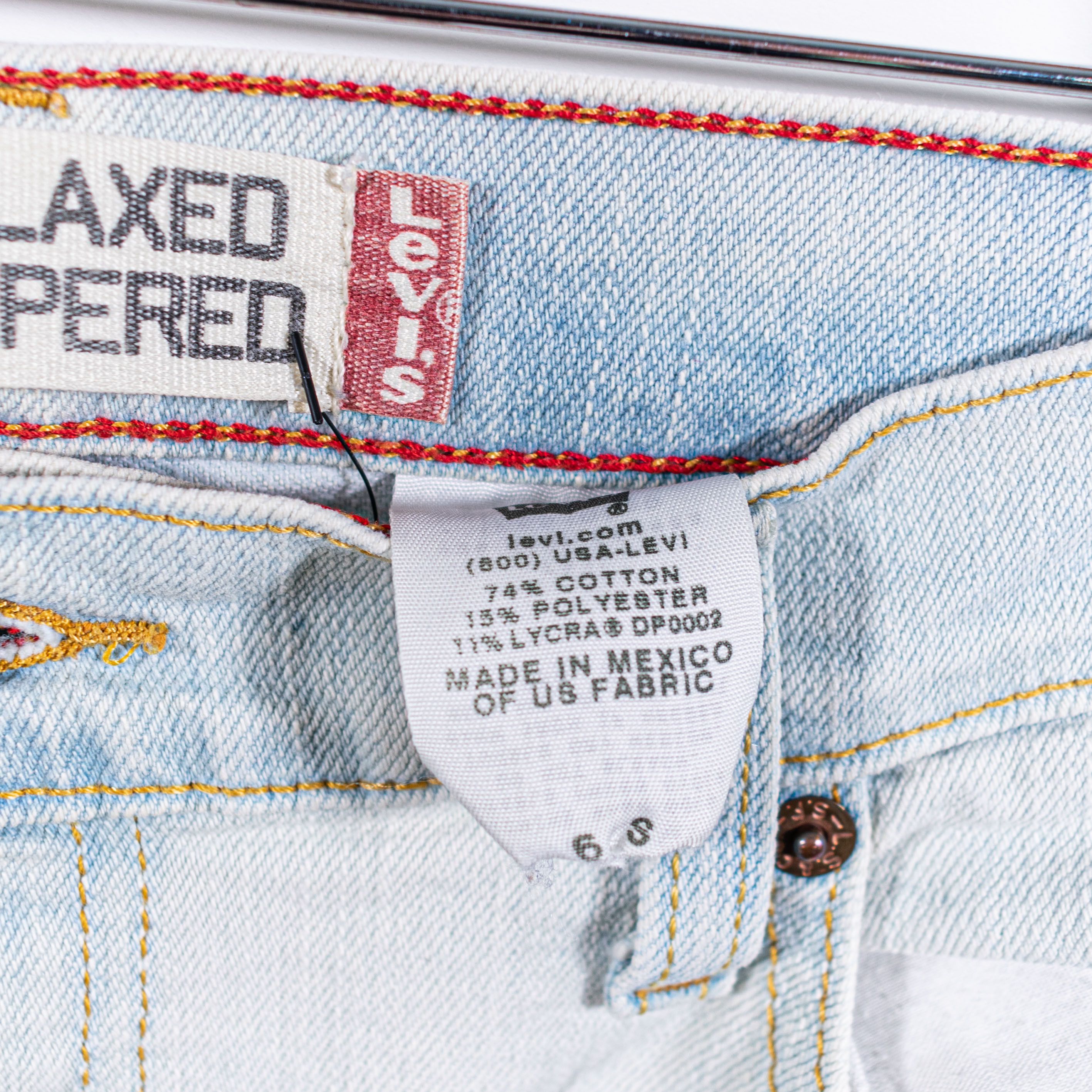 Levi's Levis 550 Relaxed Tapered Jeans Custom Embroidered Flower Size 29" - 6 Thumbnail