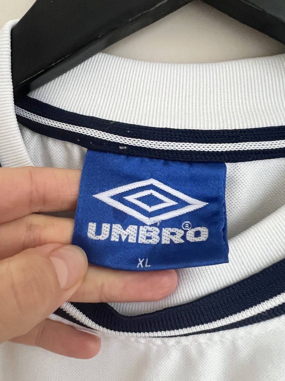 Umbro ENGLAND NATIONAL 1999 HOME SHIRT UMBRO VINTAGE JERSEY SZ XL Size US XL / EU 56 / 4 - 3 Thumbnail