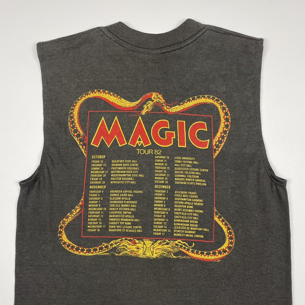 Band Tees Vintage 82s Gillan Magic tour Deep Purple T-shirt Sleeveless Size US XS / EU 42 / 0 - 9 Thumbnail