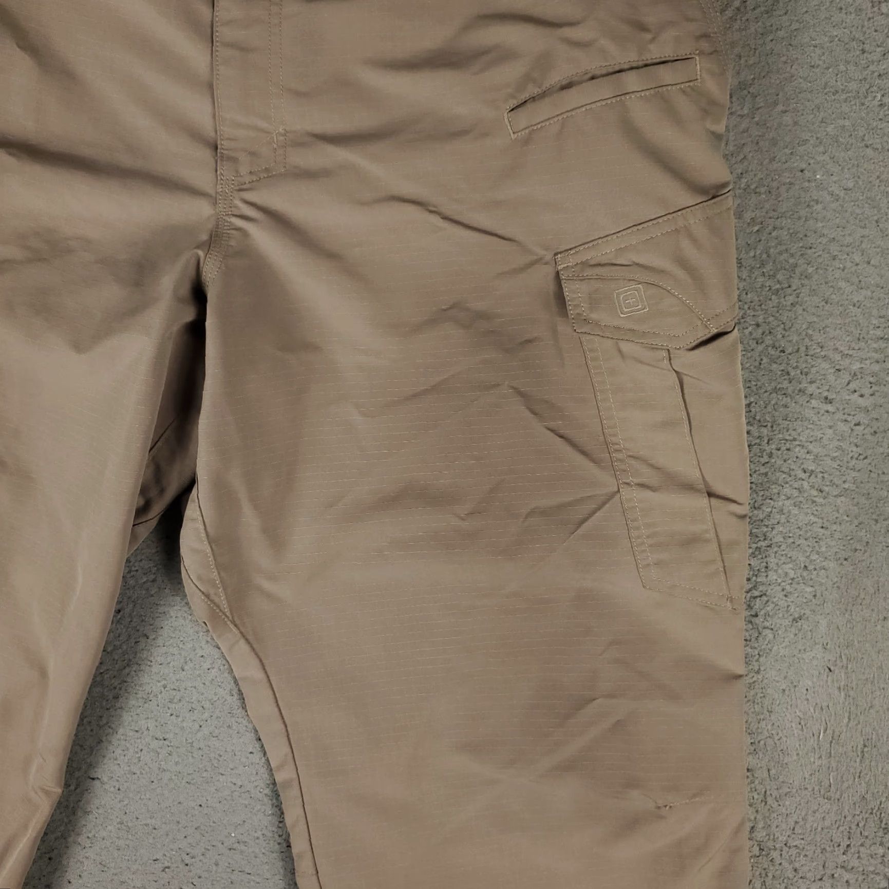 Vintage 5.11 Tactical Series Pants Mens 44x32 Beige Work Cargo Trousers STAINED Size US 44 / EU 60 - 4 Thumbnail