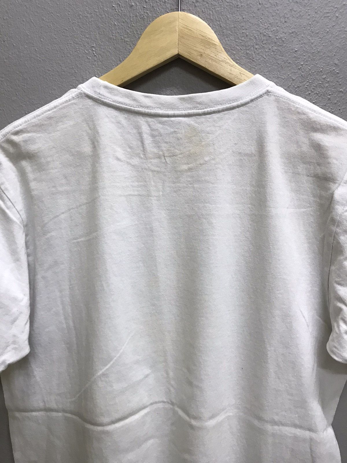 Japanese Brand WRANGLER BOX LOGO CAMO TSHIRT Size US S / EU 44-46 / 1 - 6 Thumbnail