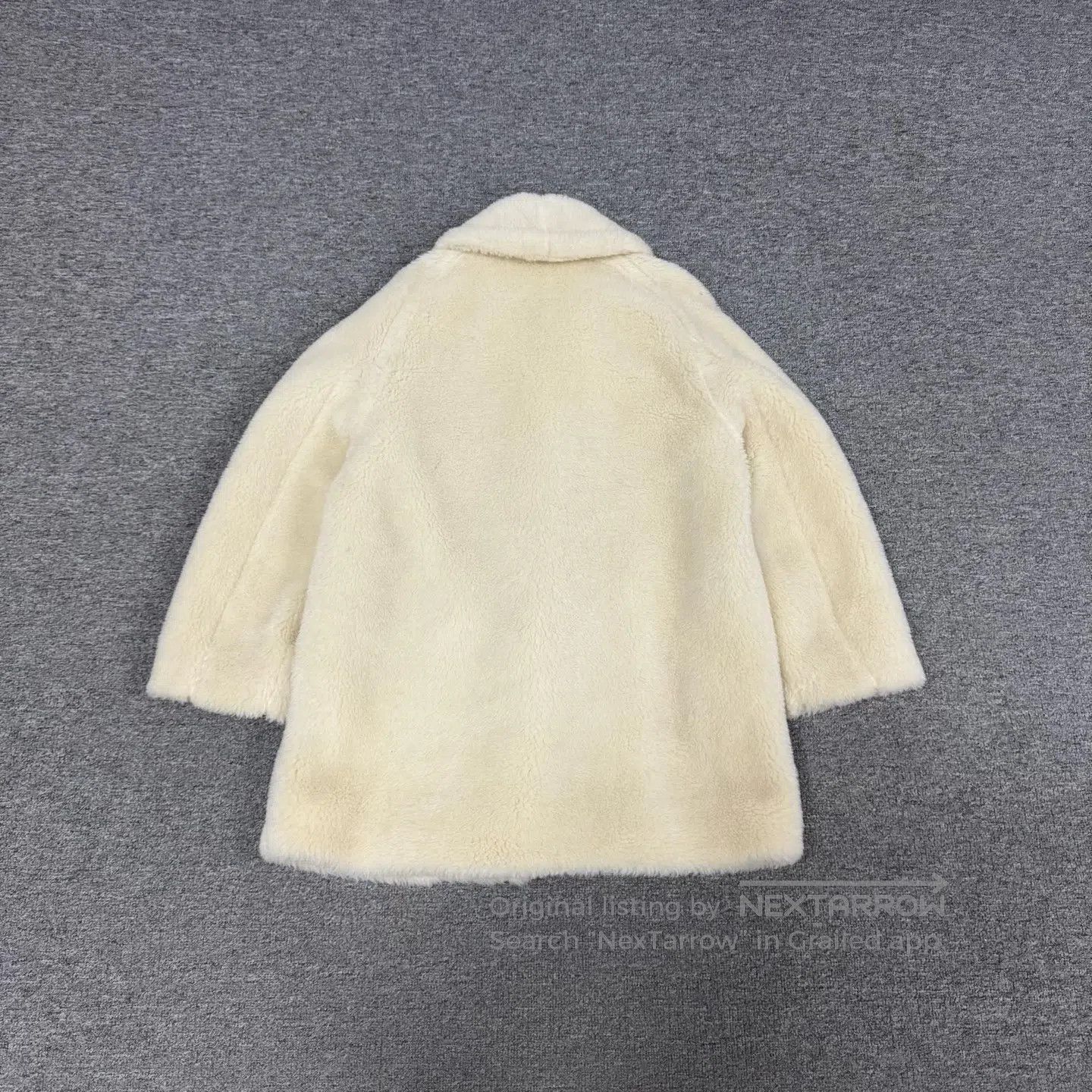 Max Mara MaxMara size 38 Main Item: Milk-white Teddy Coat| Size M / US 6-8 / IT 42-44 - 2 Thumbnail