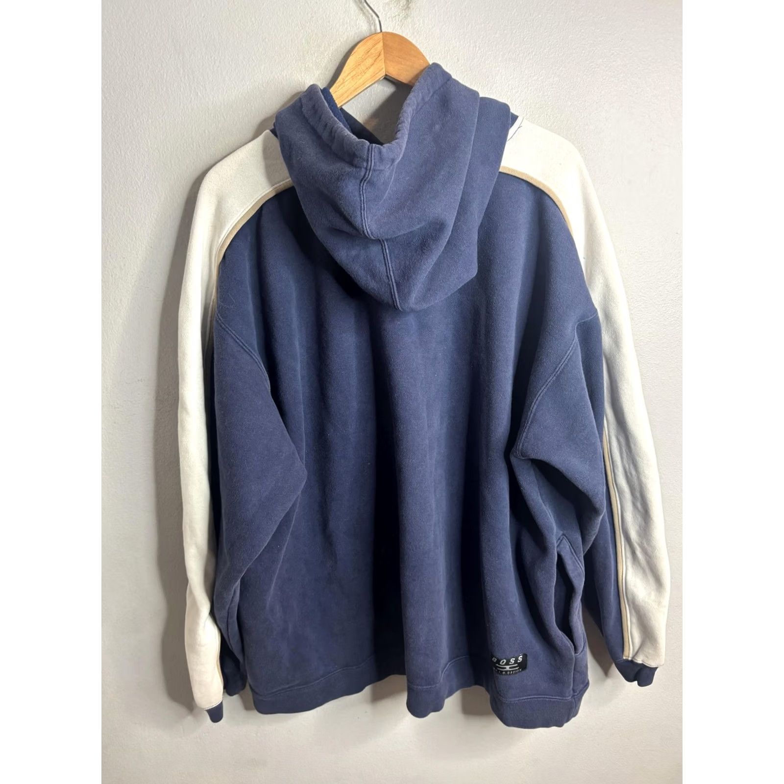 Vintage Boss Shirt Mens 2XL Blue Hoodie Urban Expedition Logo Pullover Fleece Sweatshirt Size US XXL / EU 58 / 5 - 4 Thumbnail