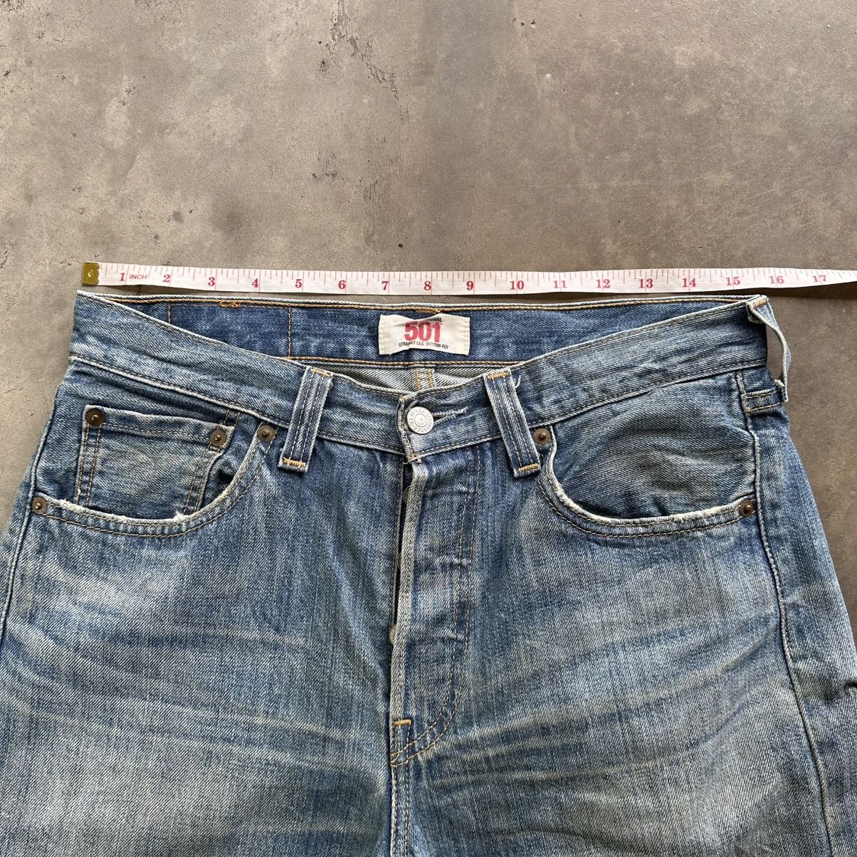 Japanese Brand Vintage Levi’s 501 Distressed Faded Denim Jean Pant Size US 30 / EU 46 - 8 Thumbnail