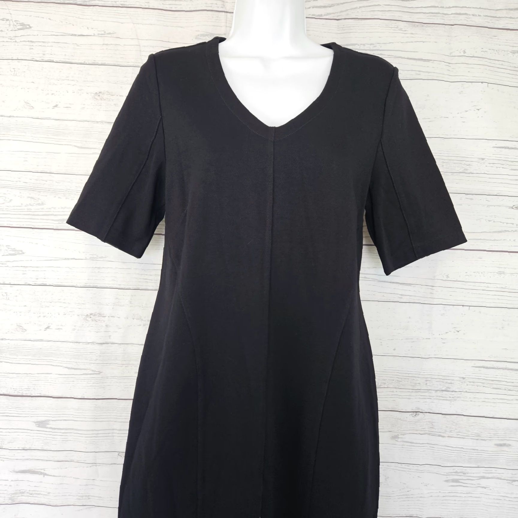 Vintage Cabi 3101 Womens Claire Ponte Knit Sheath Dress Sz 8 Black Short Sleeve V-Neck Knit Knee Length Black 8 Womens Dress Size 30" / US 8 / IT 44 - 2 Thumbnail